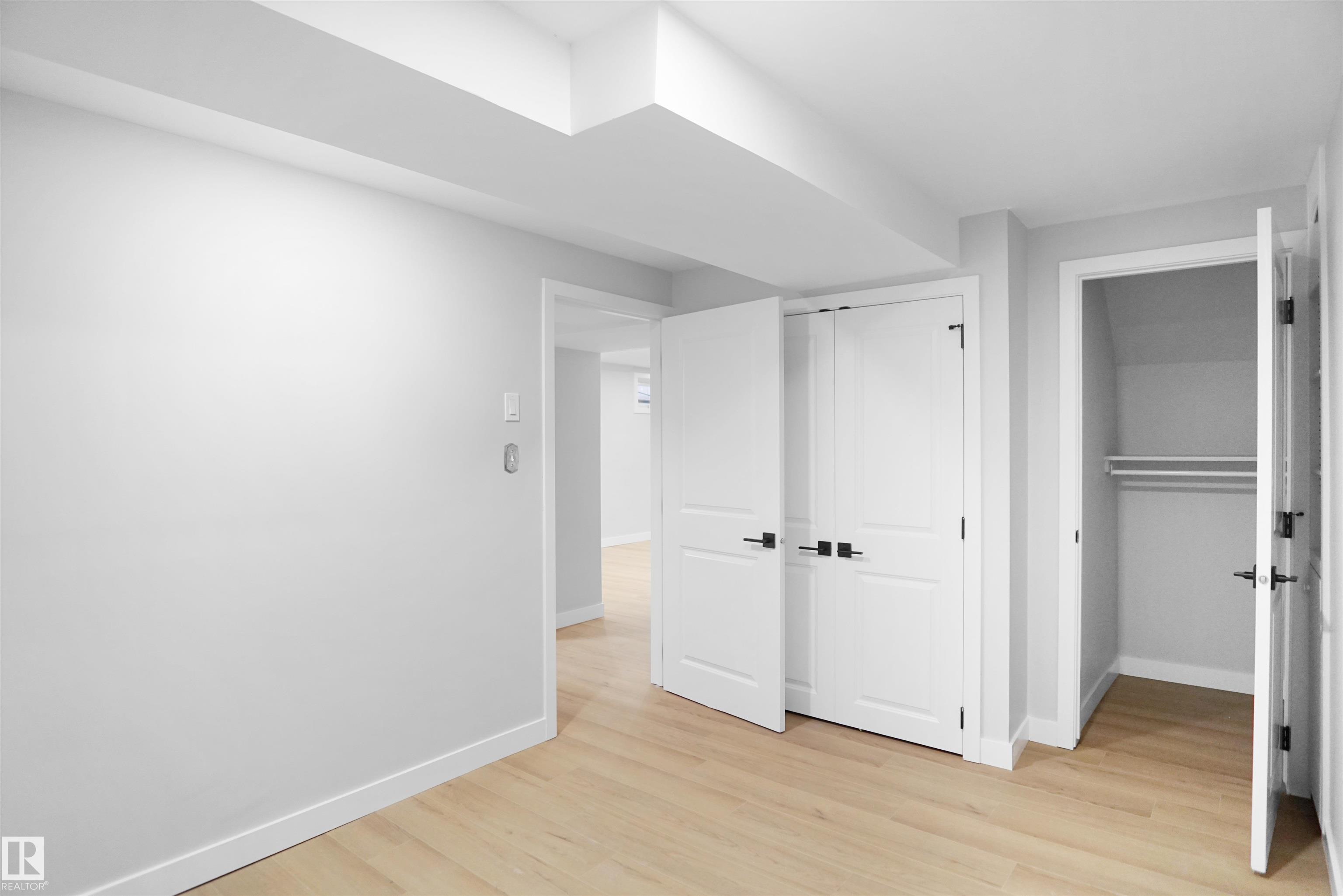 Photo 31 at 3312 44a Street NW, Weinlos, Edmonton