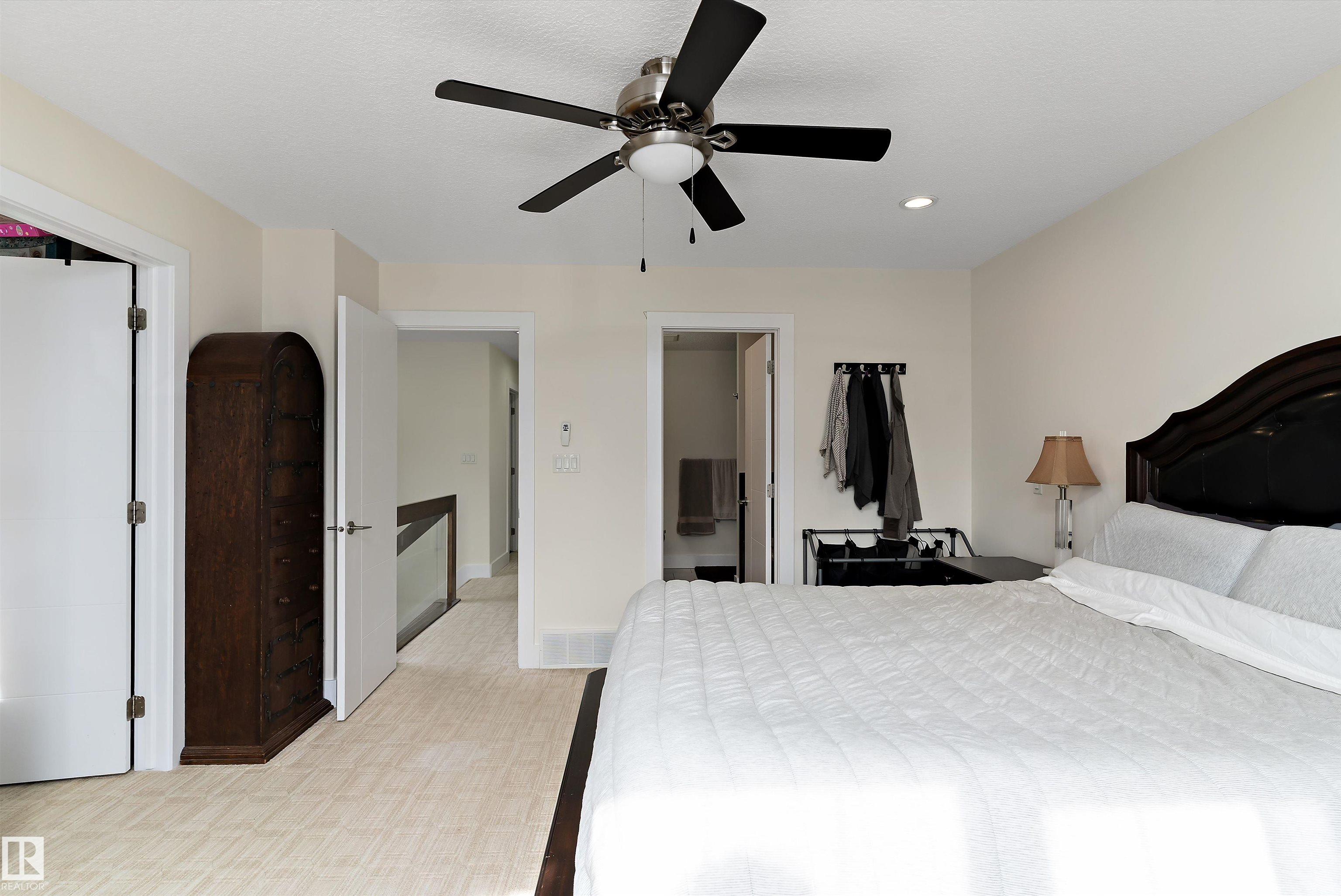 Photo 21 at 8148 77 Avenue NW, King Edward Park, Edmonton