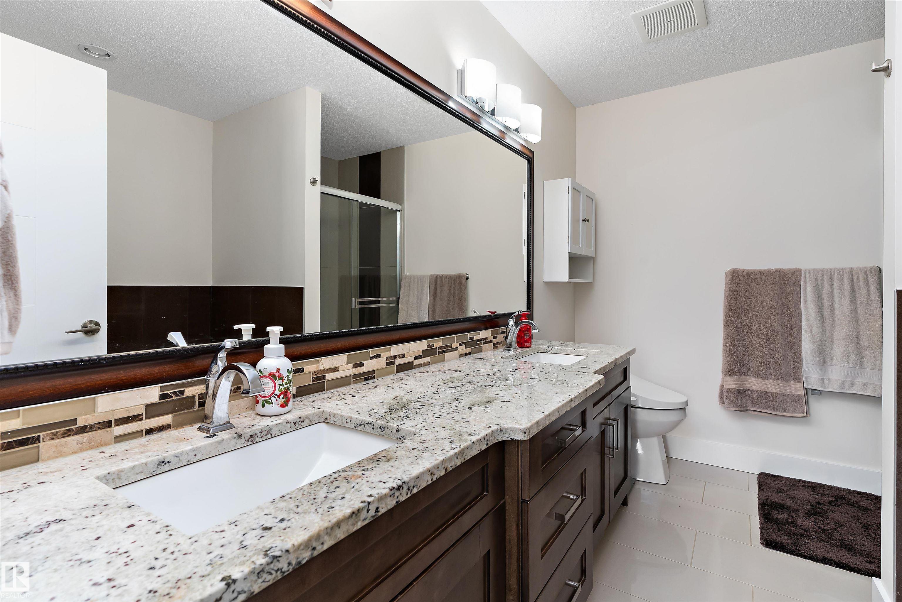 Photo 23 at 8148 77 Avenue NW, King Edward Park, Edmonton