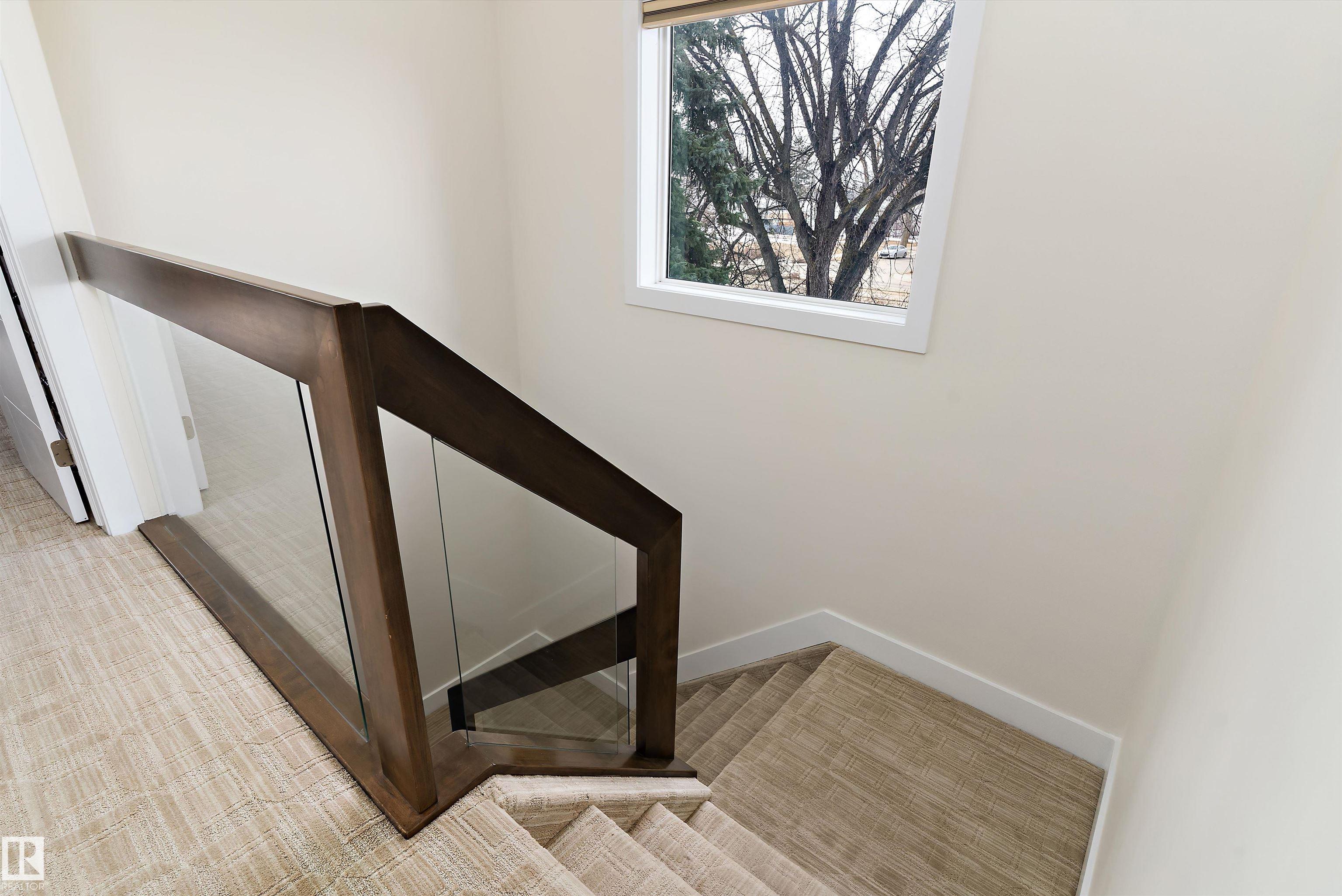 Photo 31 at 8148 77 Avenue NW, King Edward Park, Edmonton