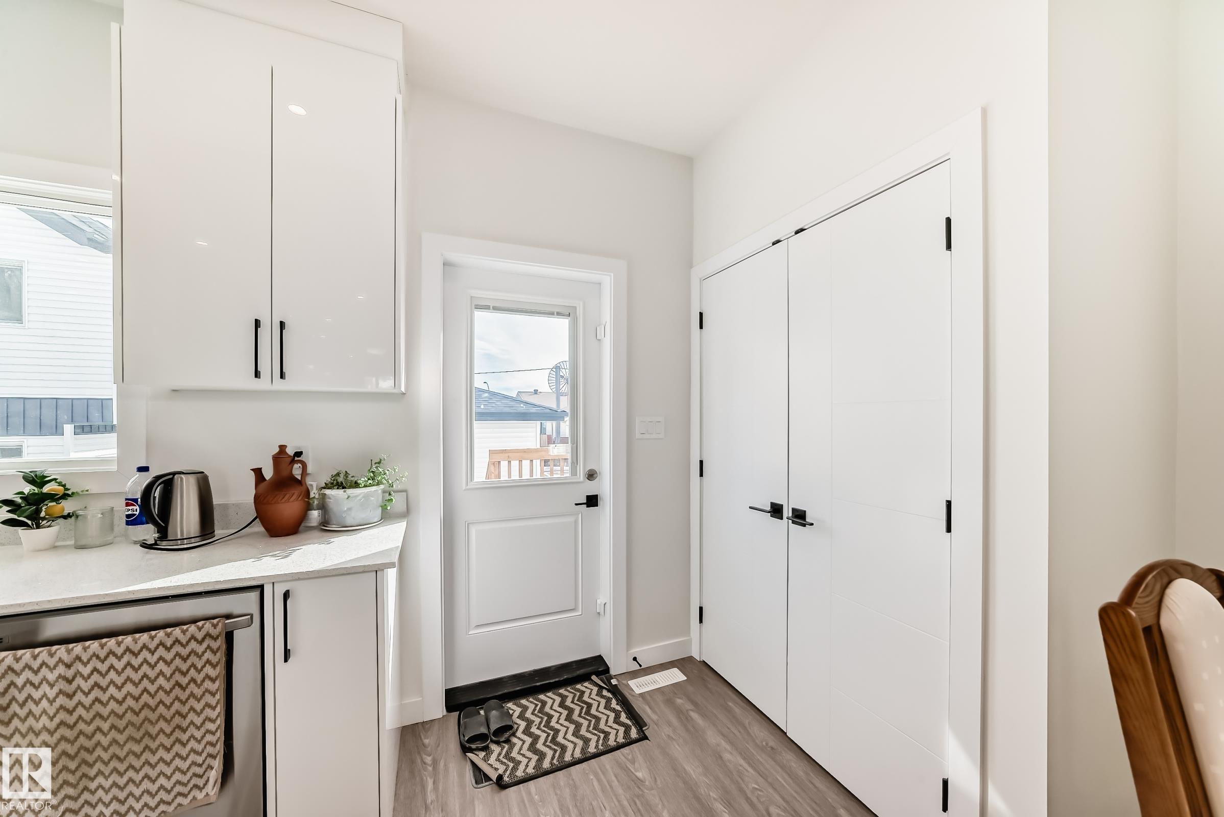 Photo 12 at 12435 47 Street NW, Bergman, Edmonton