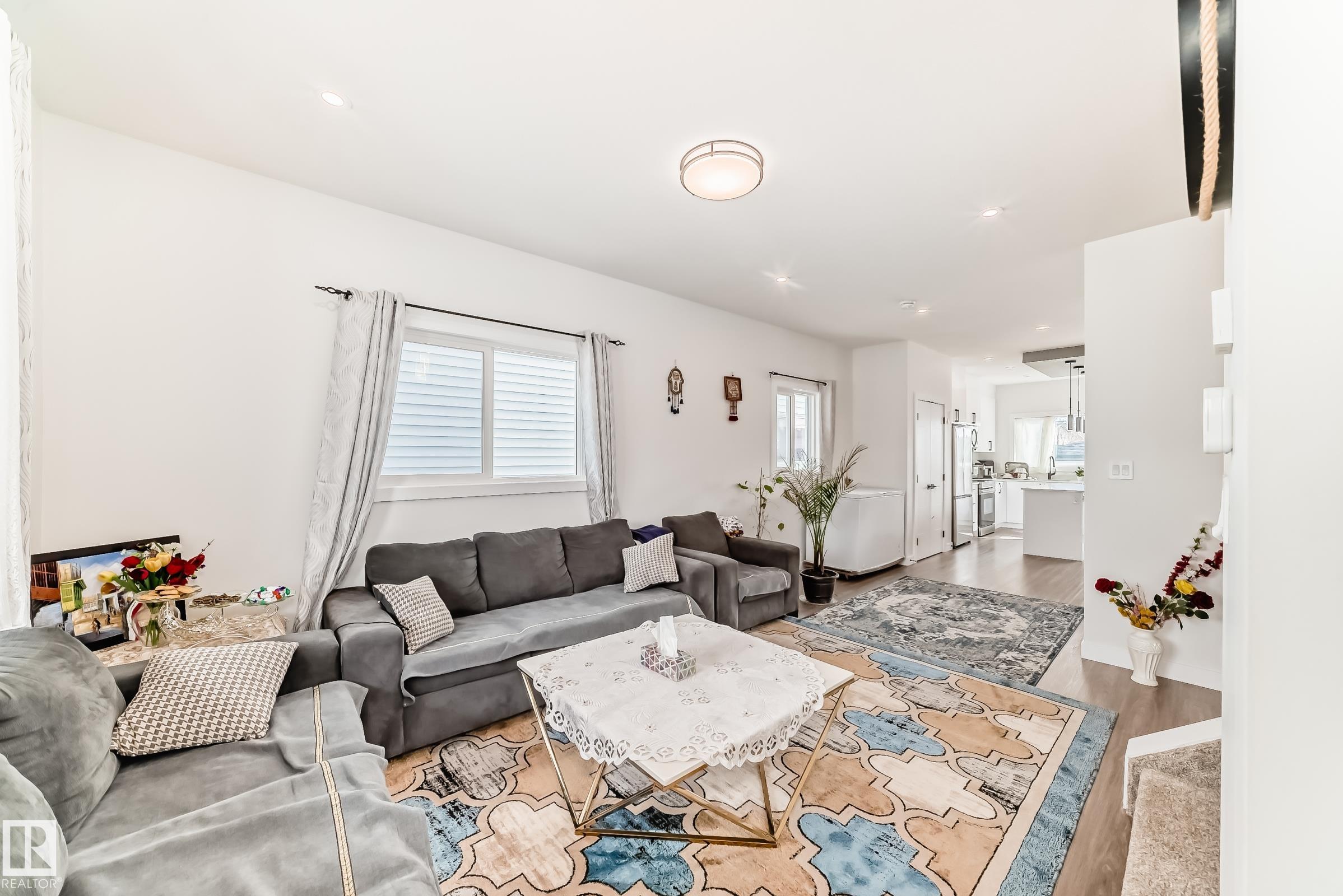 Photo 10 at 12435 47 Street NW, Bergman, Edmonton