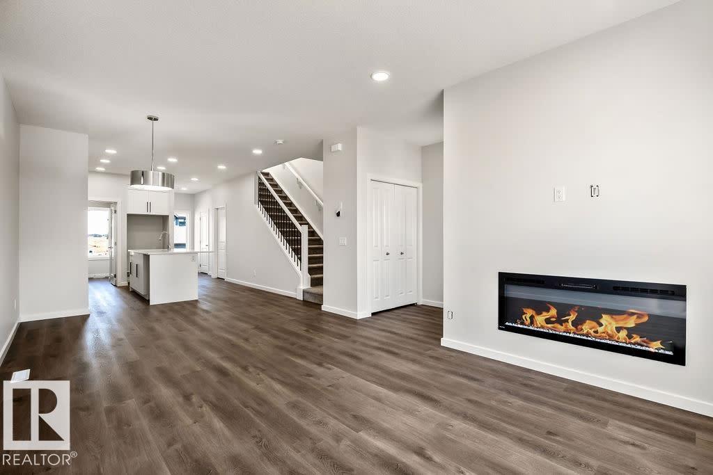 231 Wattle Road, Woodbend, Leduc