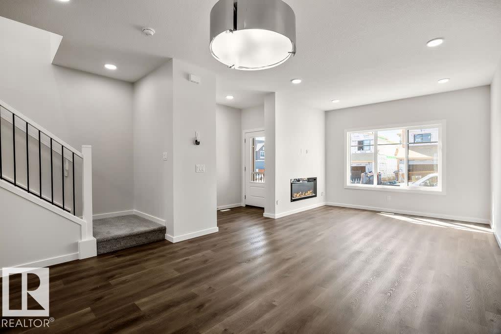 231 Wattle Road, Woodbend, Leduc