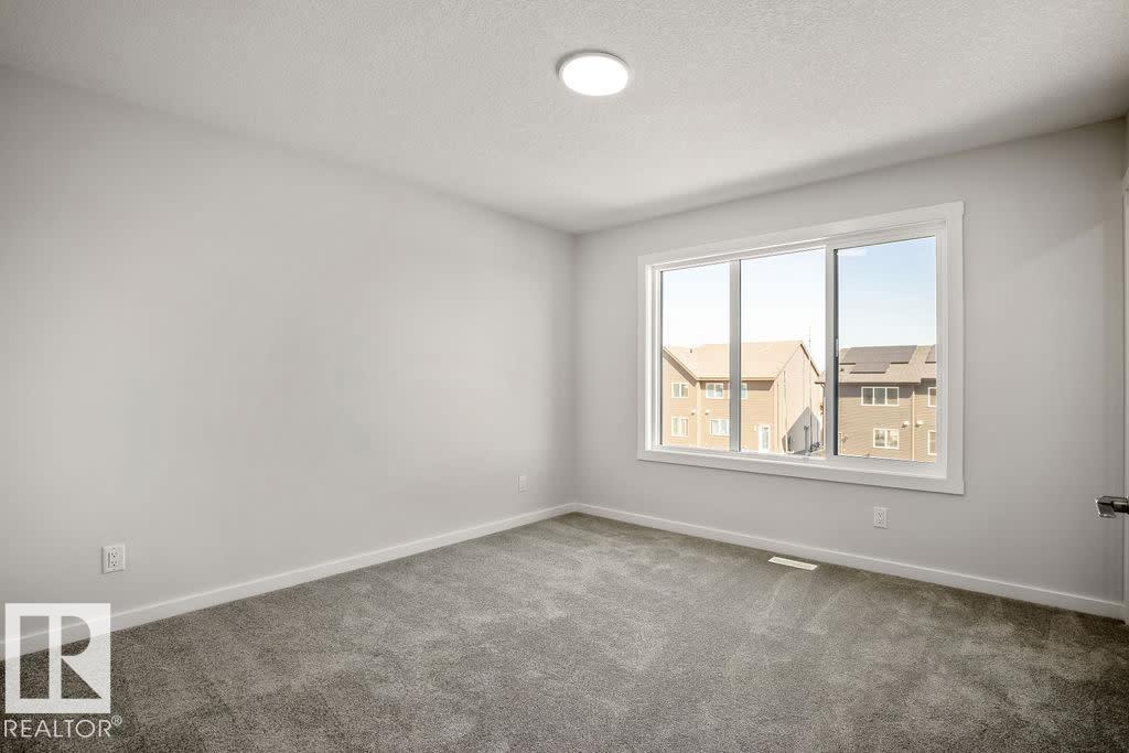 231 Wattle Road, Woodbend, Leduc