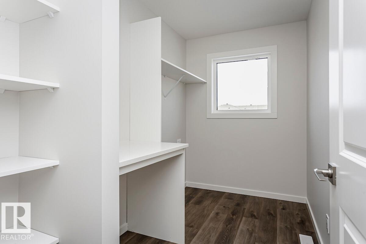 Photo 22 at 7624 Kimiwan Crescent SW, Keswick, Edmonton