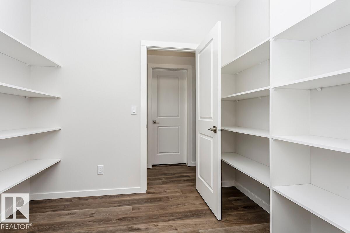 Photo 6 at 7624 Kimiwan Crescent SW, Keswick, Edmonton