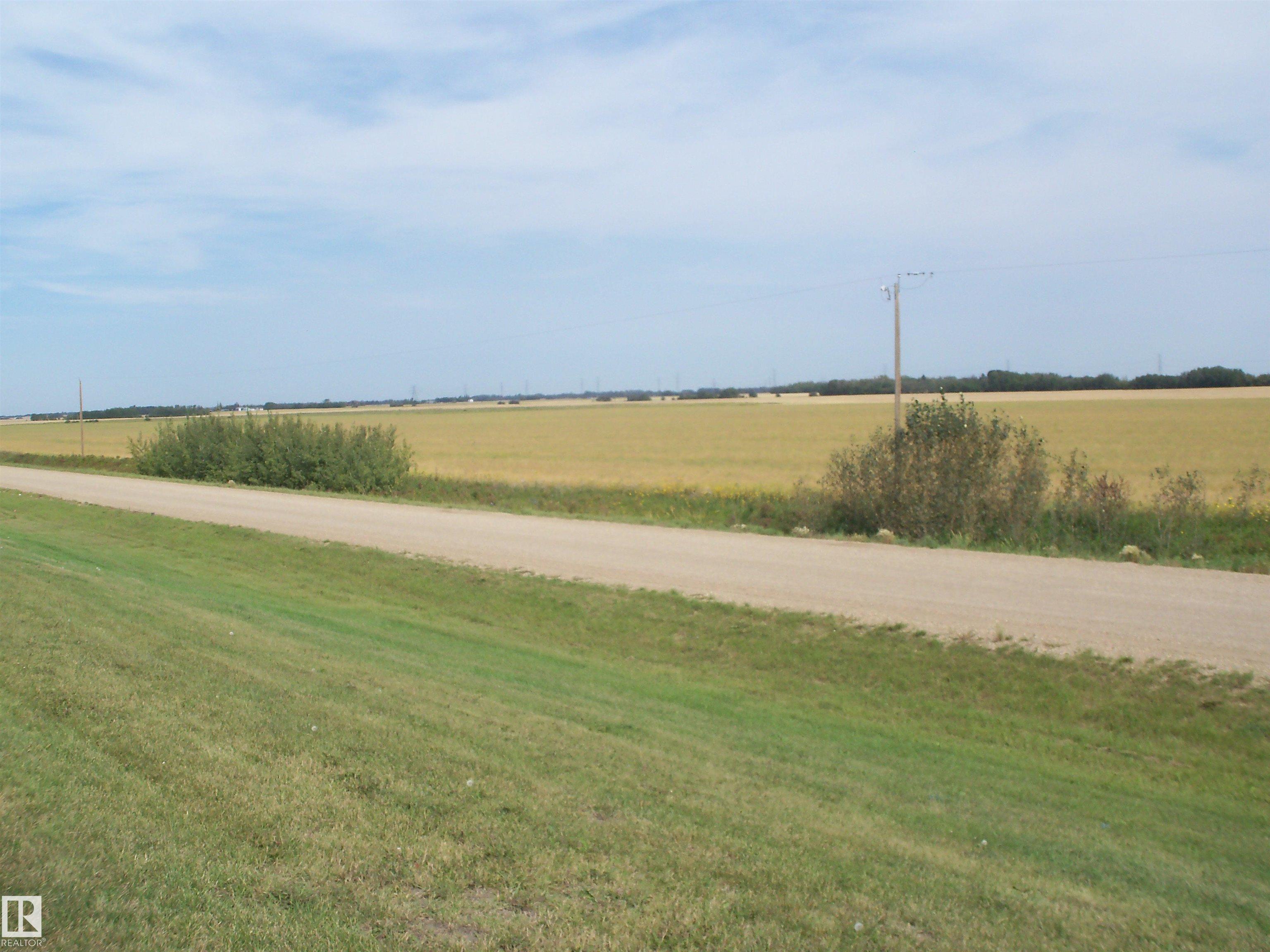 Photo 9 at TWP 551 Rr234, None, Rural Sturgeon County