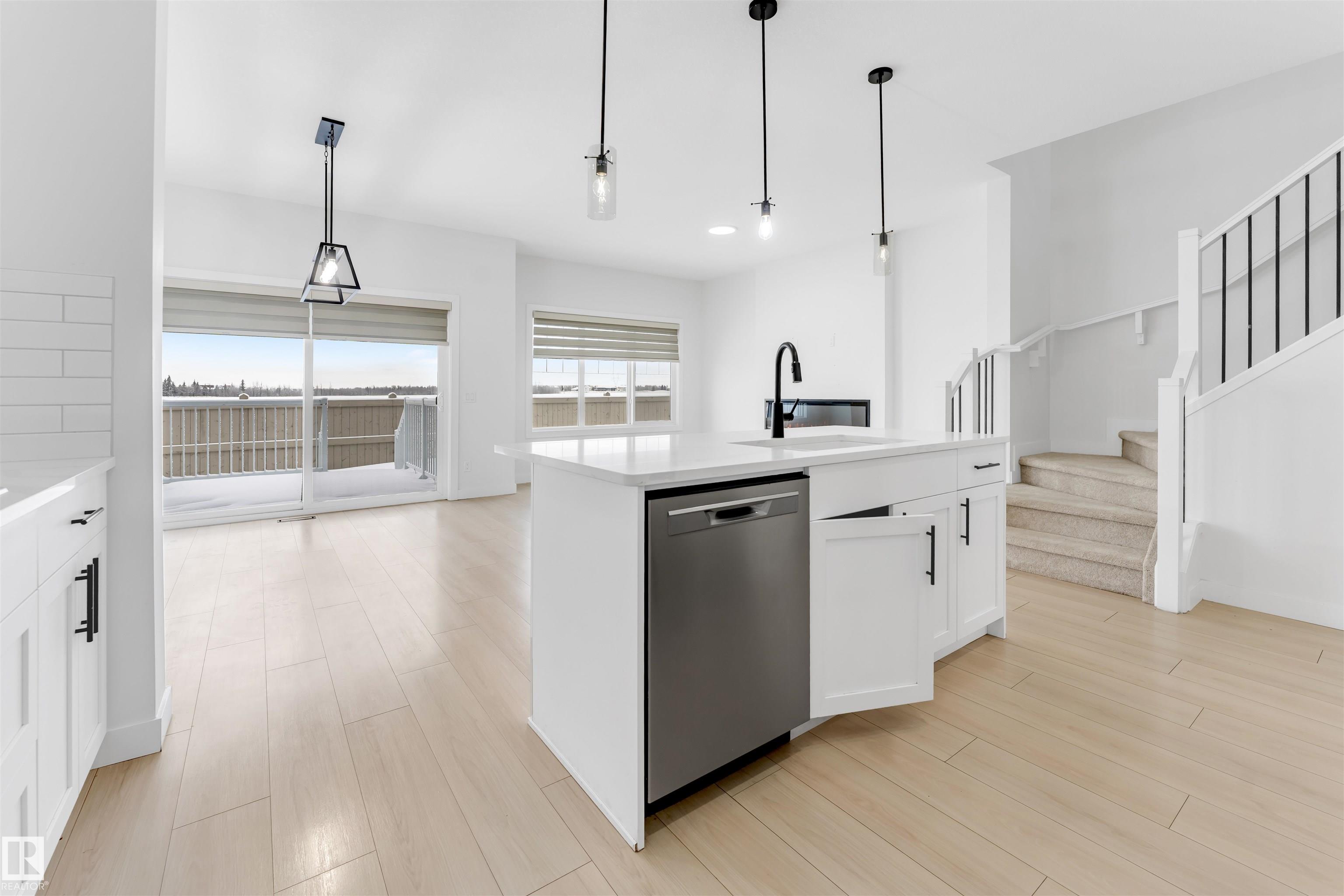 Photo 9 at 3427 Craig Landing SW, Chappelle Area, Edmonton