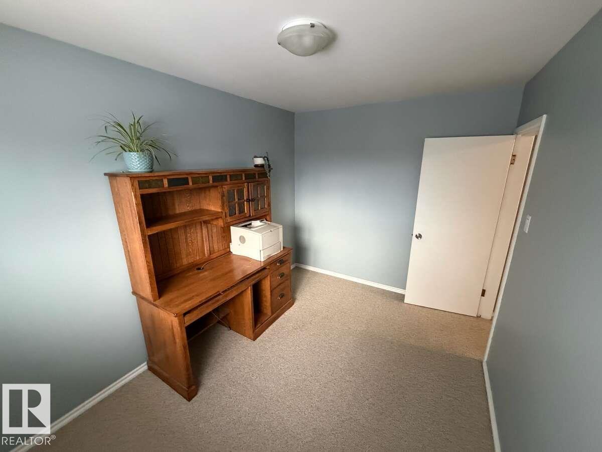 Photo 12 at 9906 102 Street, Morinville