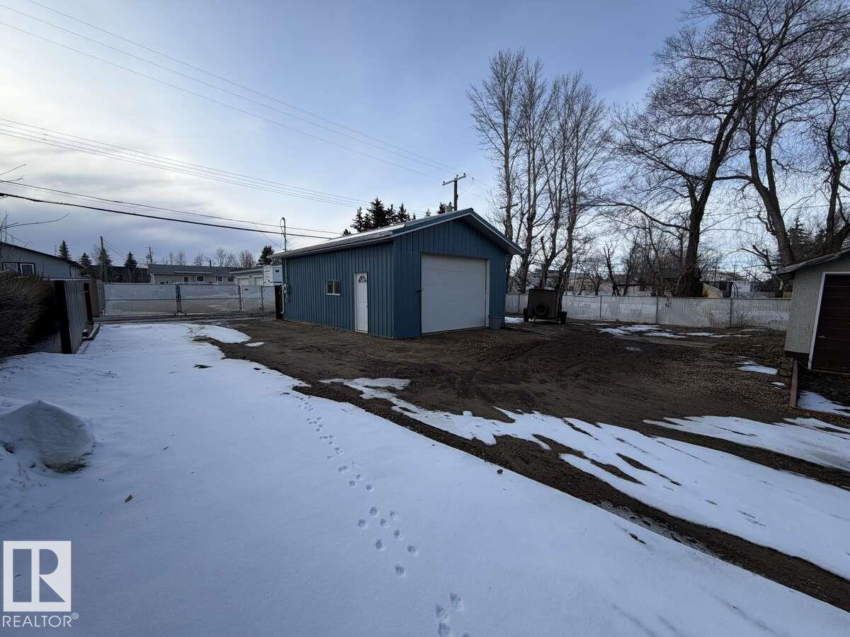 Photo 37 at 9906 102 Street, Morinville