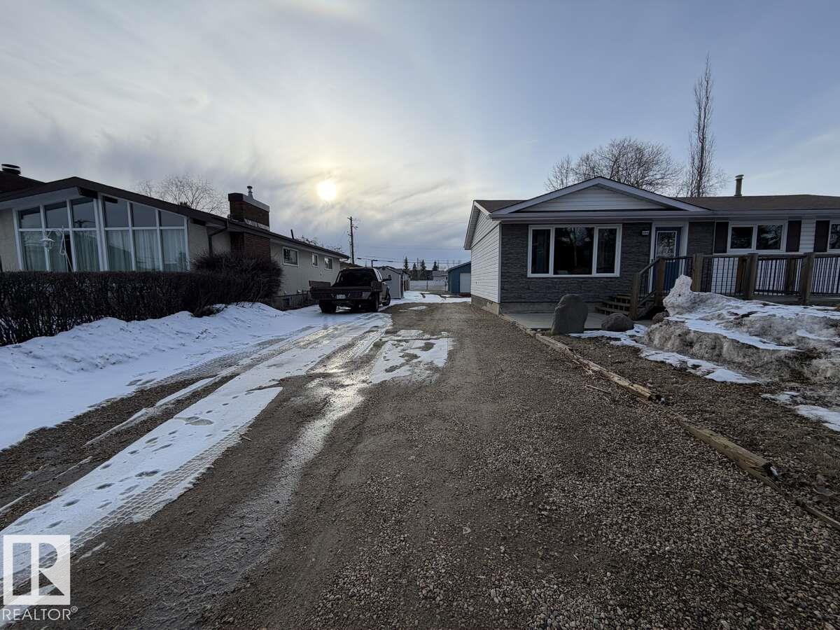 Photo 40 at 9906 102 Street, Morinville