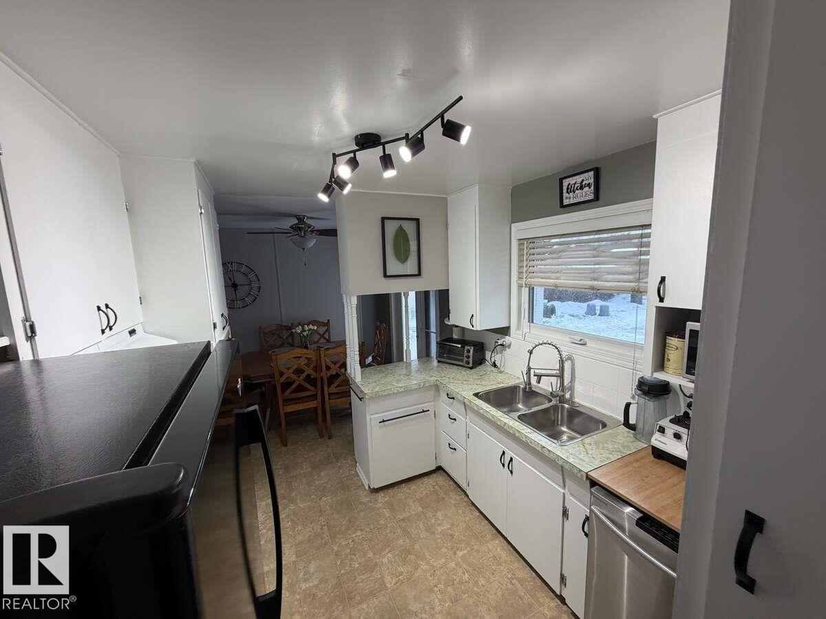 Photo 6 at 9906 102 Street, Morinville