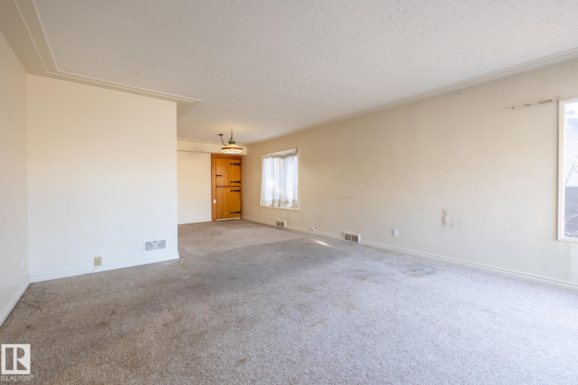 Photo 30 at 11819 87 Avenue NW, Windsor Park, Edmonton