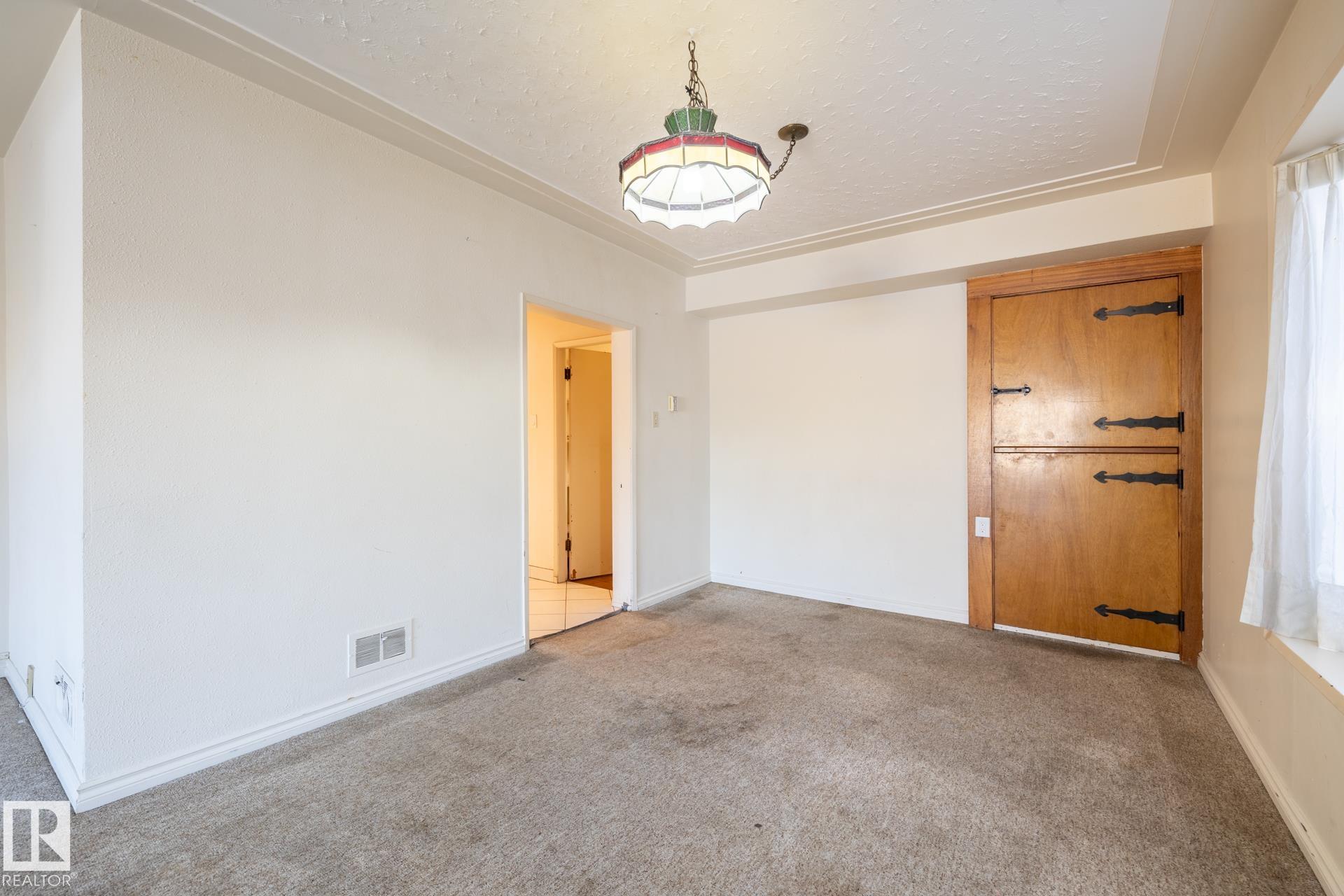 Photo 35 at 11819 87 Avenue NW, Windsor Park, Edmonton