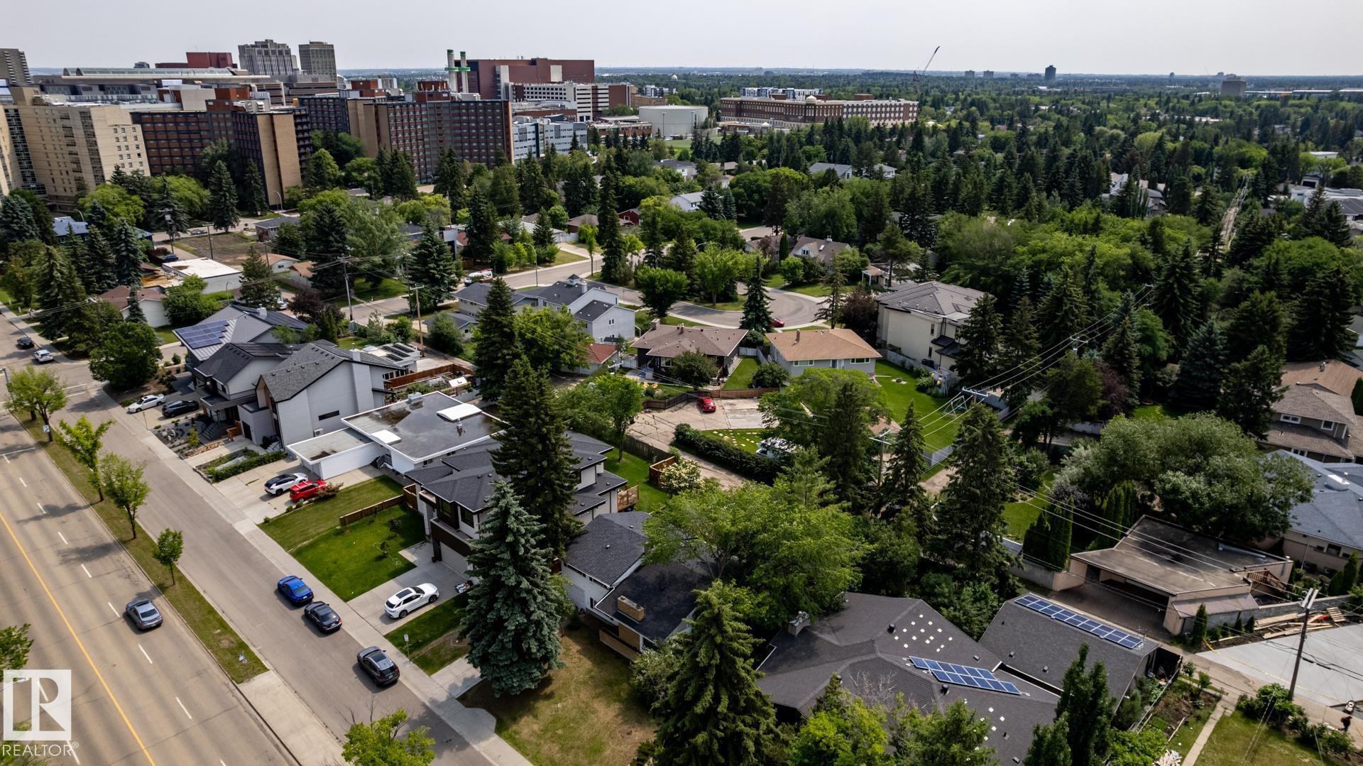 Photo 6 at 11819 87 Avenue NW, Windsor Park, Edmonton