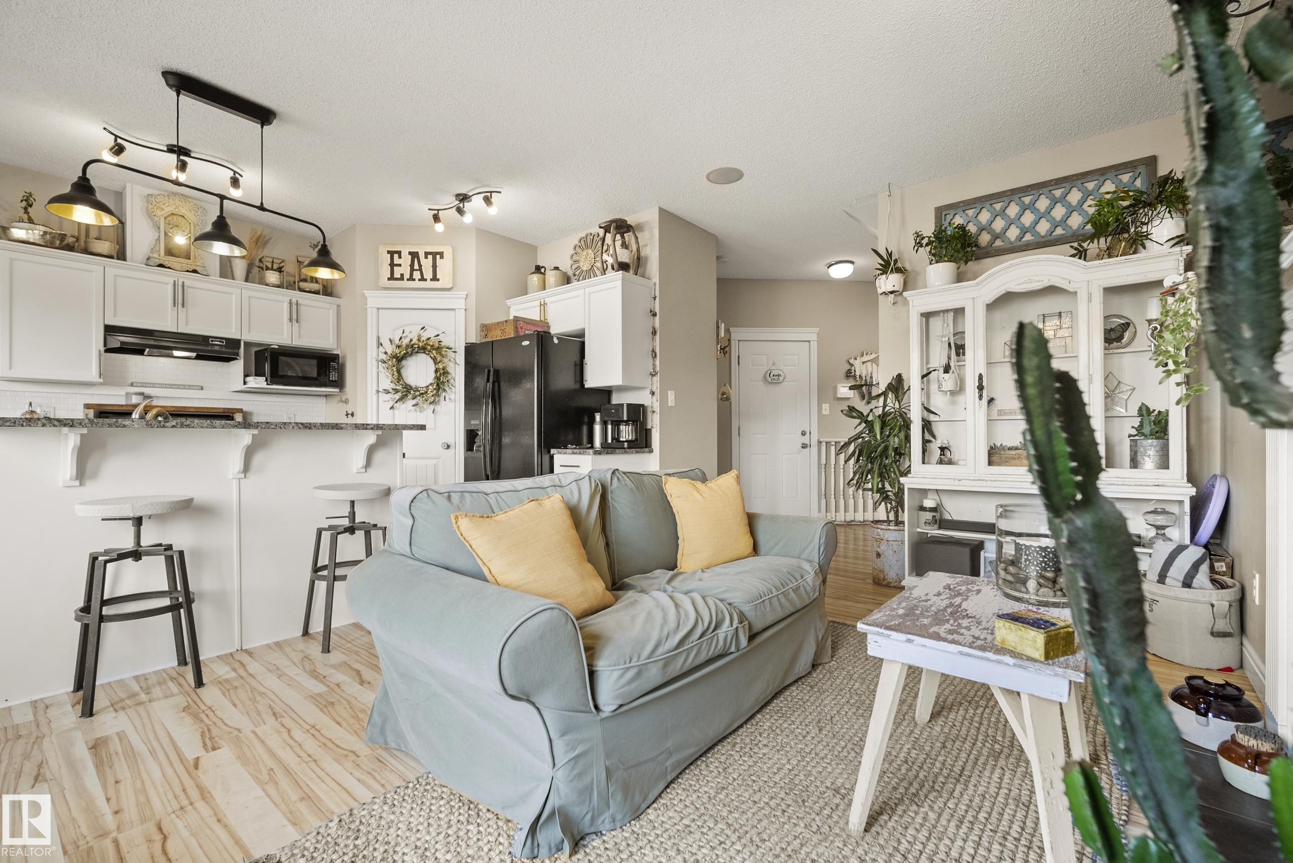 Photo 14 at 114 Mclaughlin Drive, McLaughlin, Spruce Grove