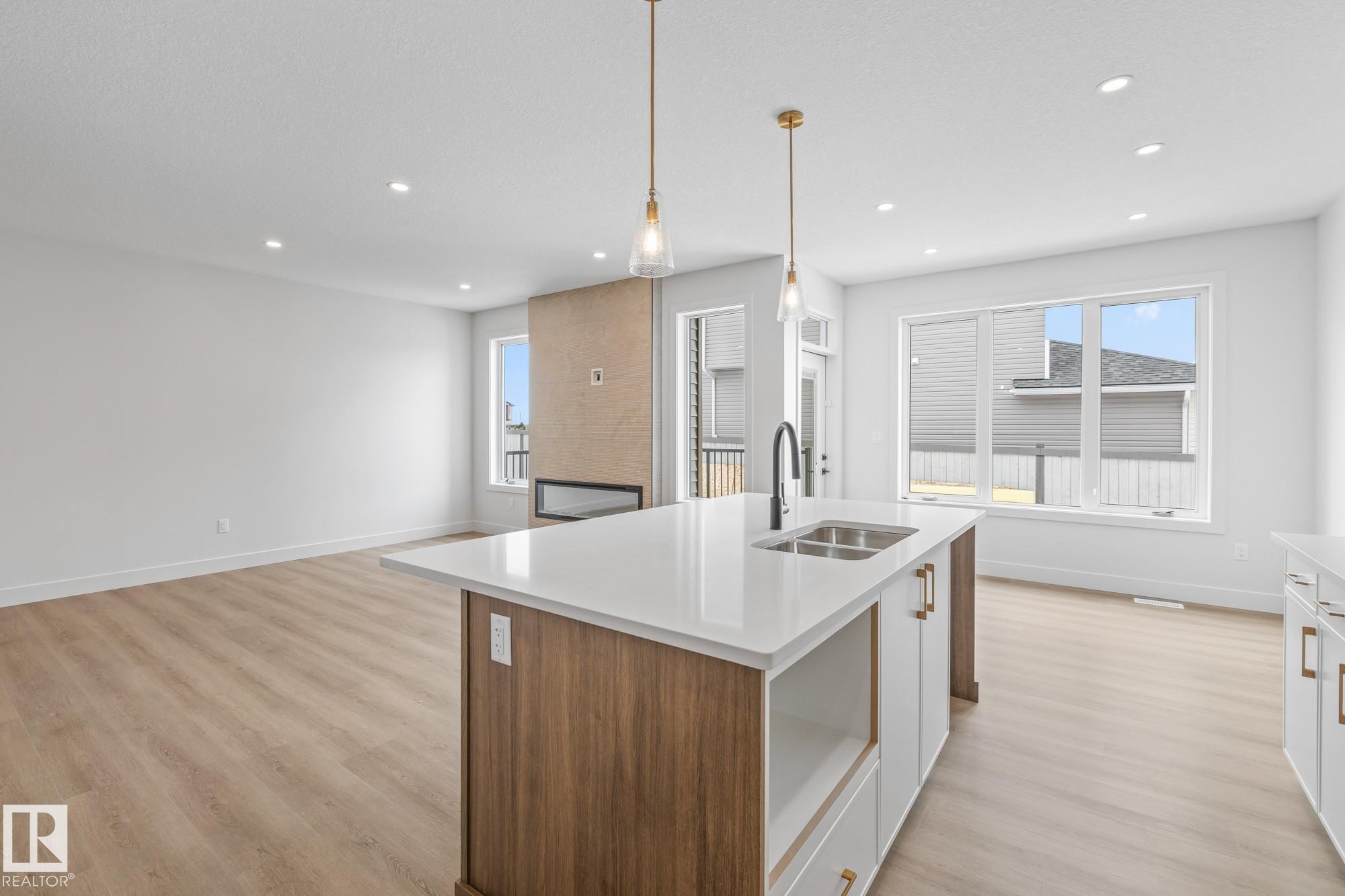 Photo 9 at 9624 89a Street, Morinville