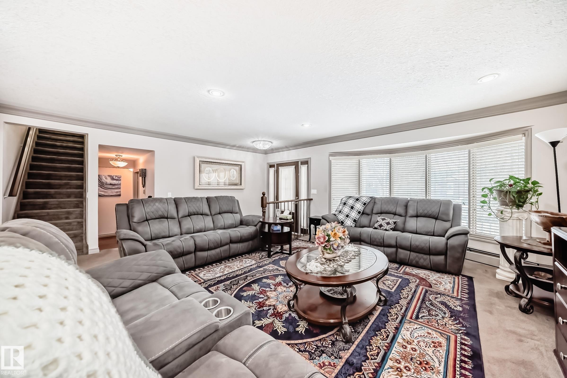 Photo 8 at 12131 101 Street NW, Westwood, Edmonton