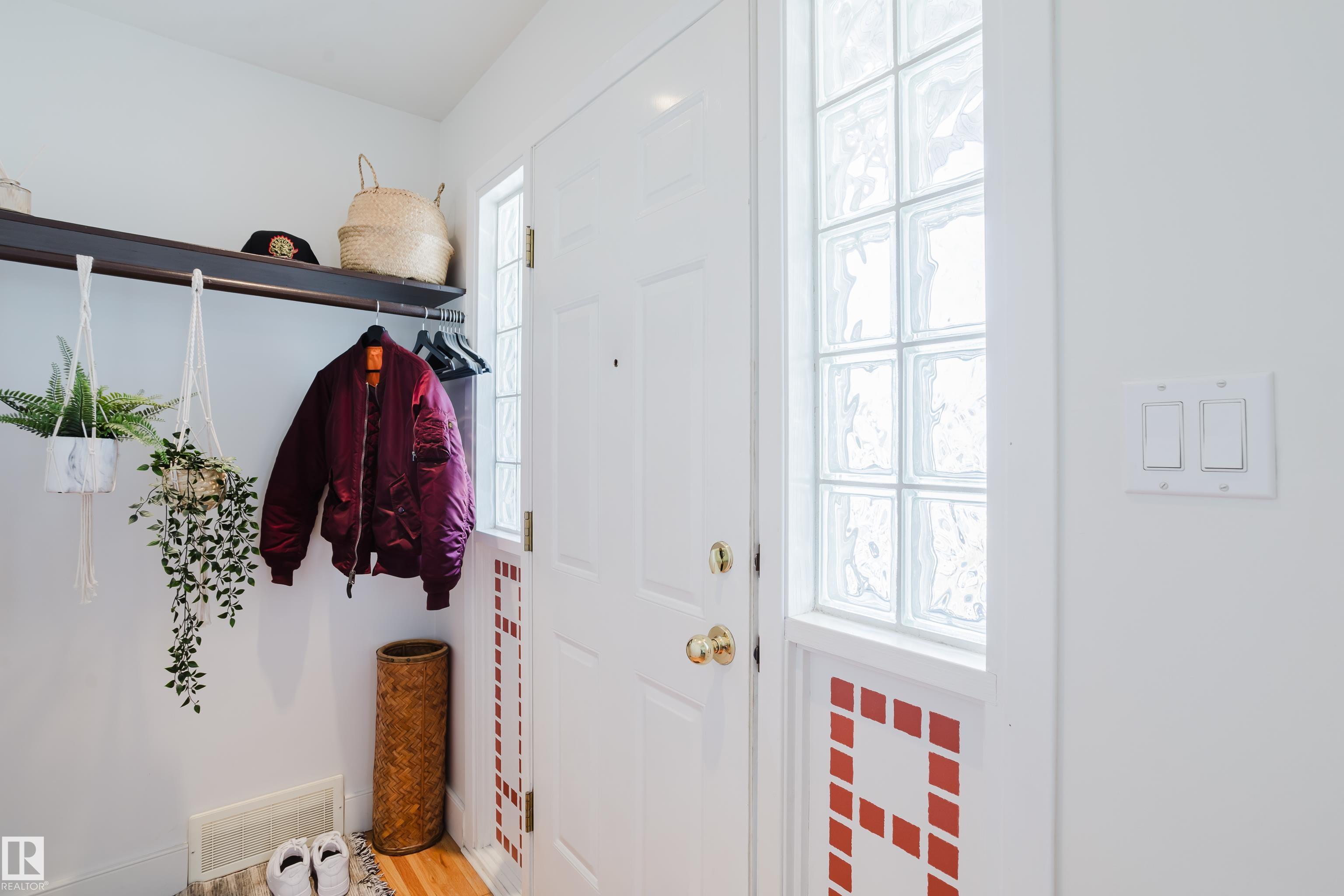 Picture for 10643 66 AV NW