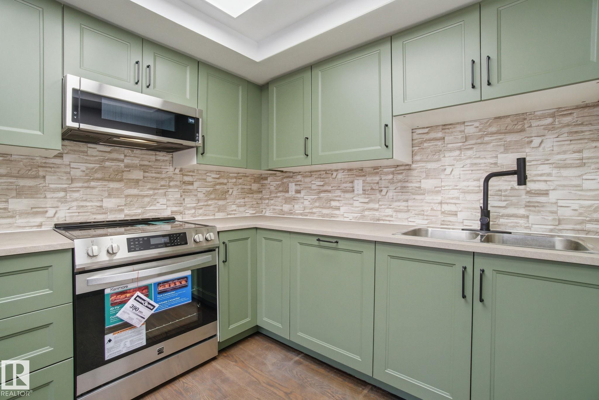 Photo 9 at 13, 650 Grandin Drive, Morinville