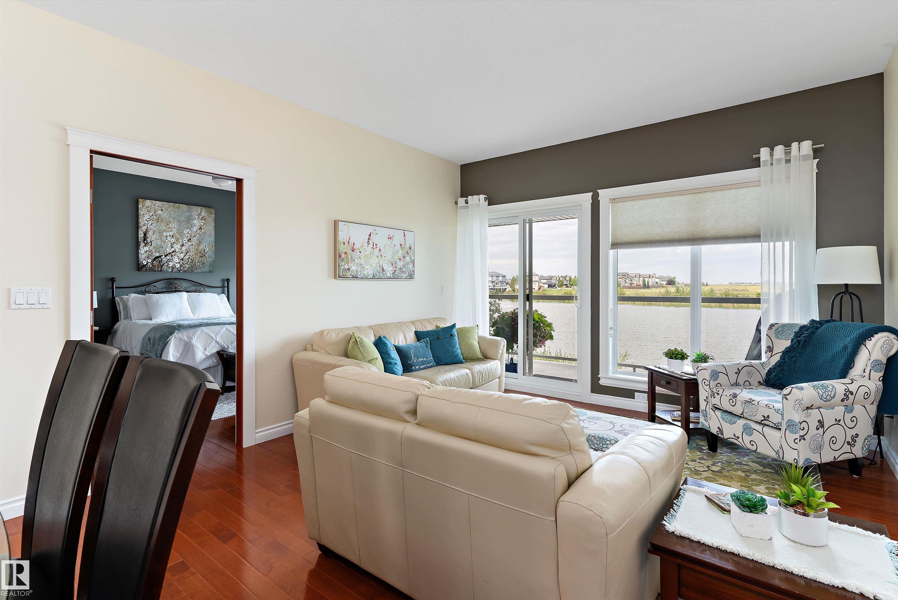 Photo 15 at 10 - 10500 103 Avenue, Morinville