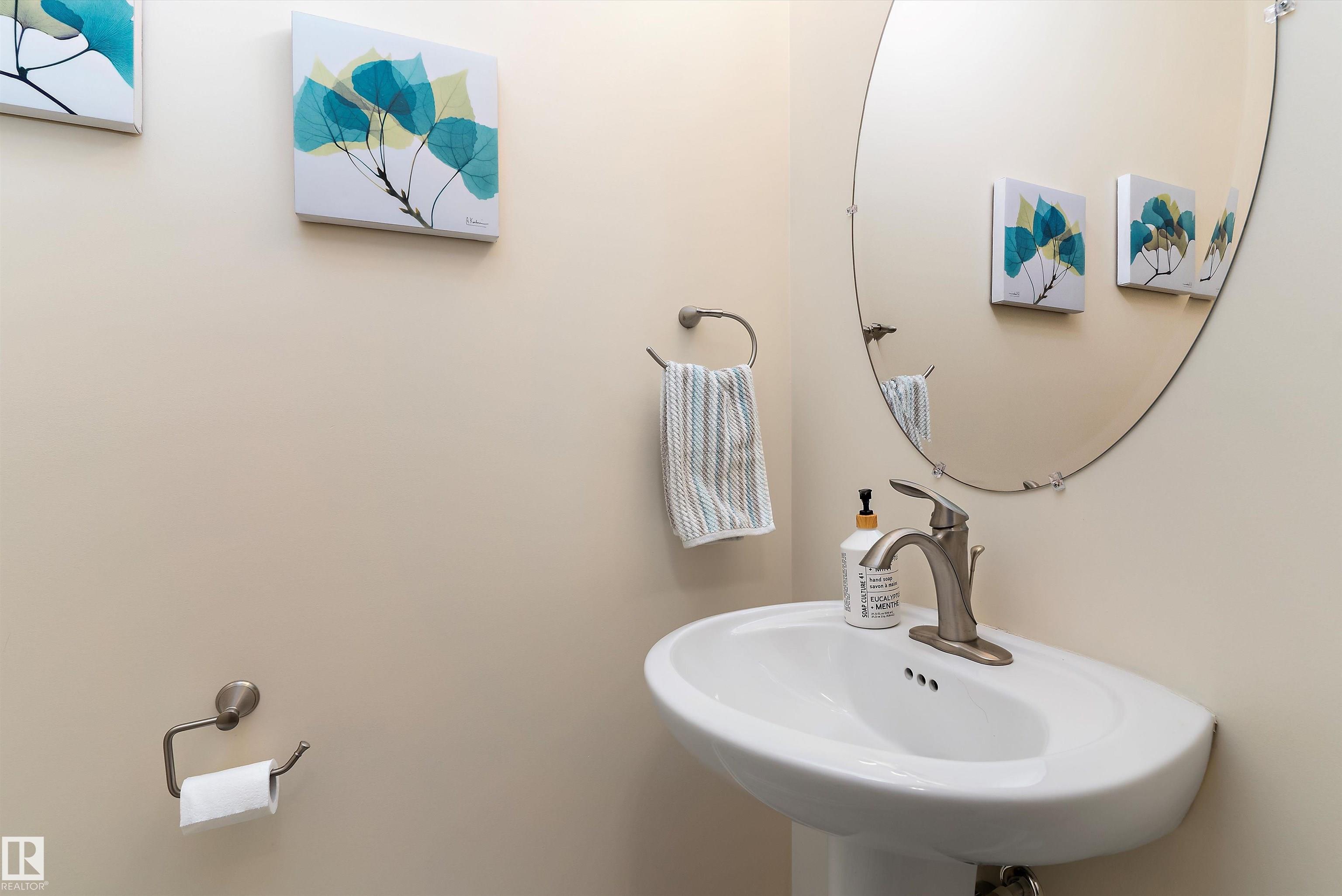 Photo 25 at 10 - 10500 103 Avenue, Morinville