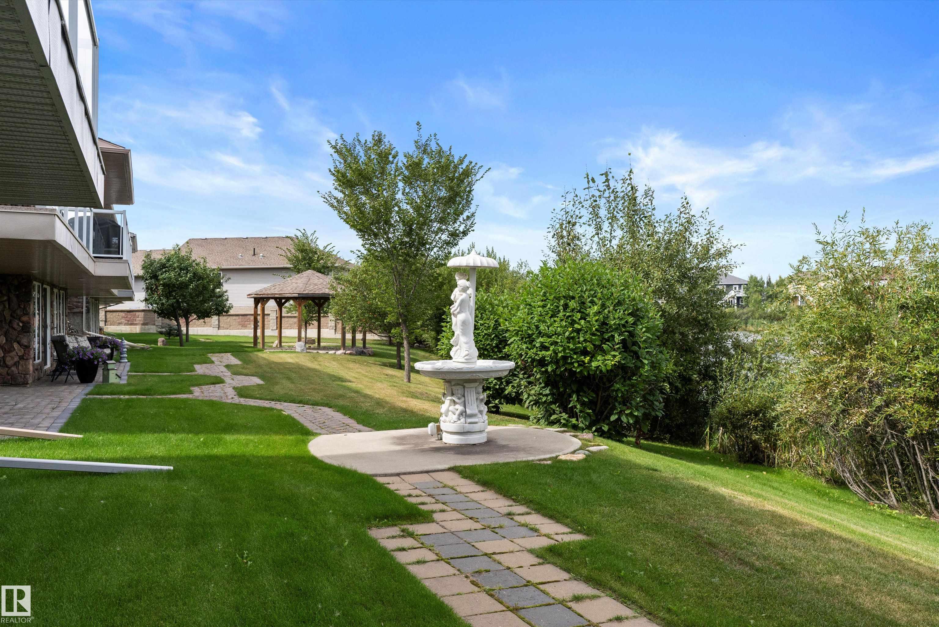 Photo 47 at 10 - 10500 103 Avenue, Morinville