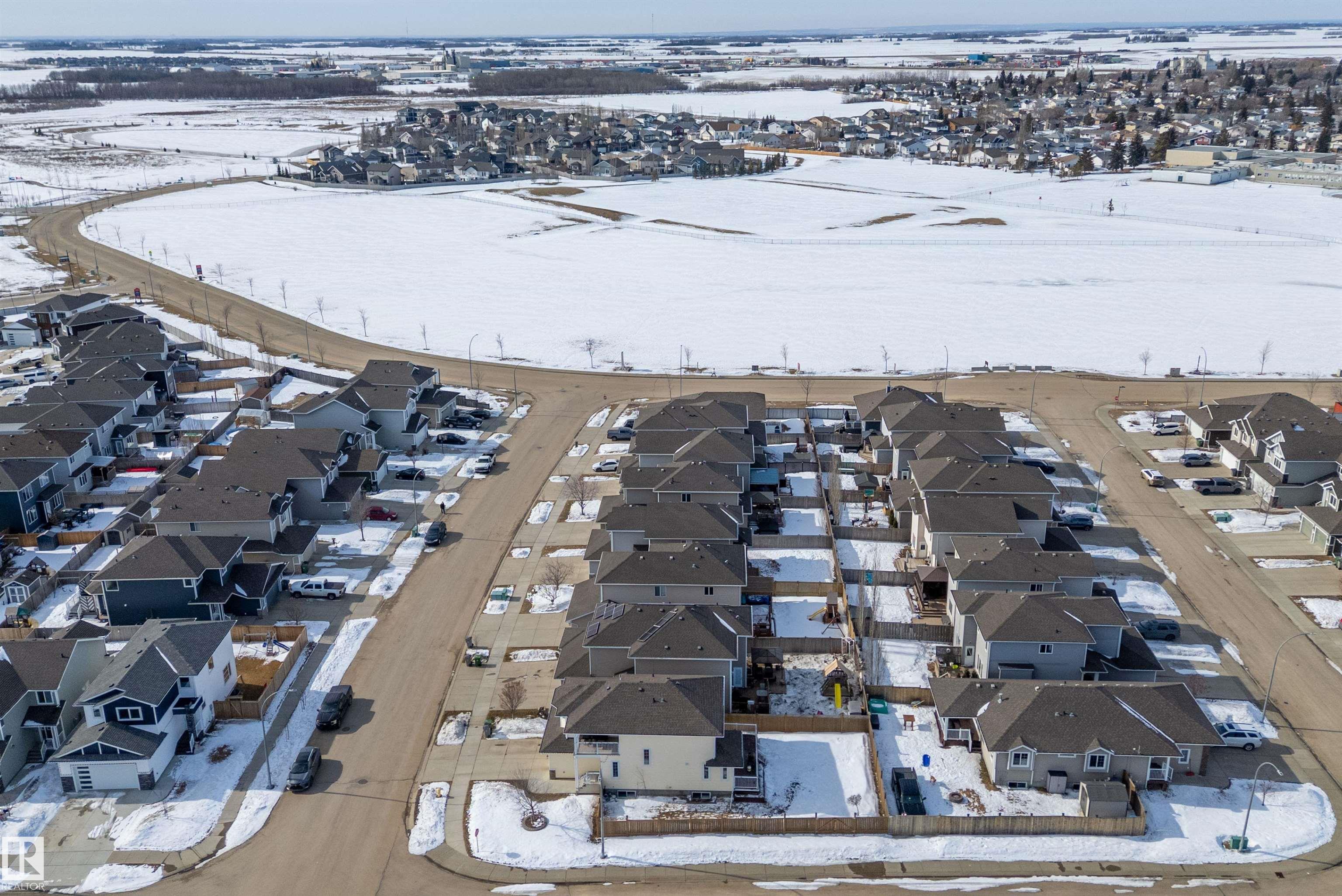 8902 97 Avenue, Morinville