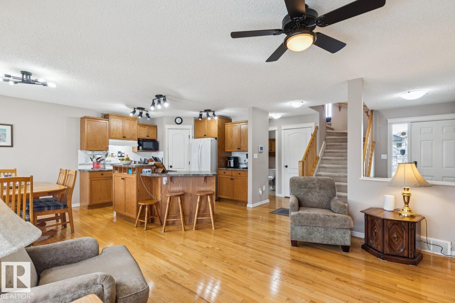 Picture for 8761 5 AV SW