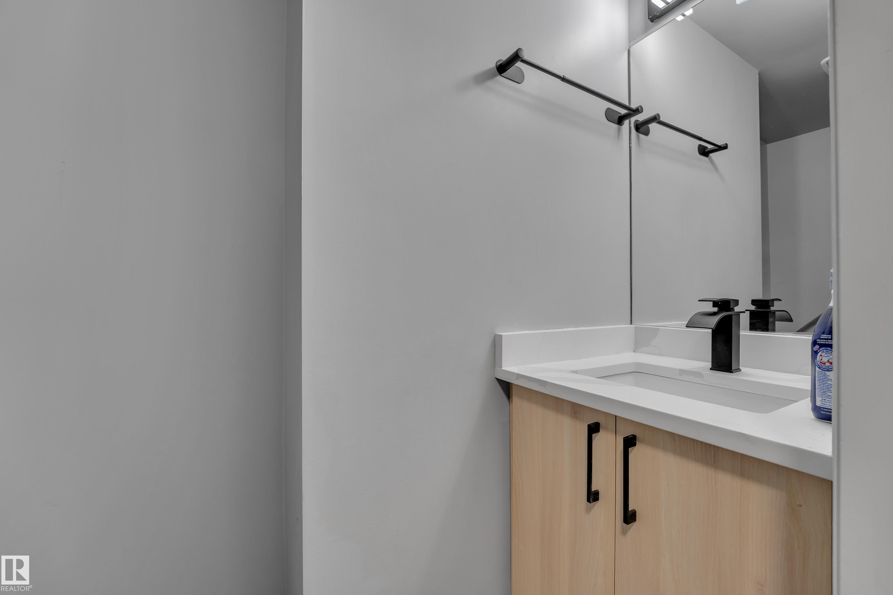 Photo 27 at 3623 24 Avenue NW, Bisset, Edmonton