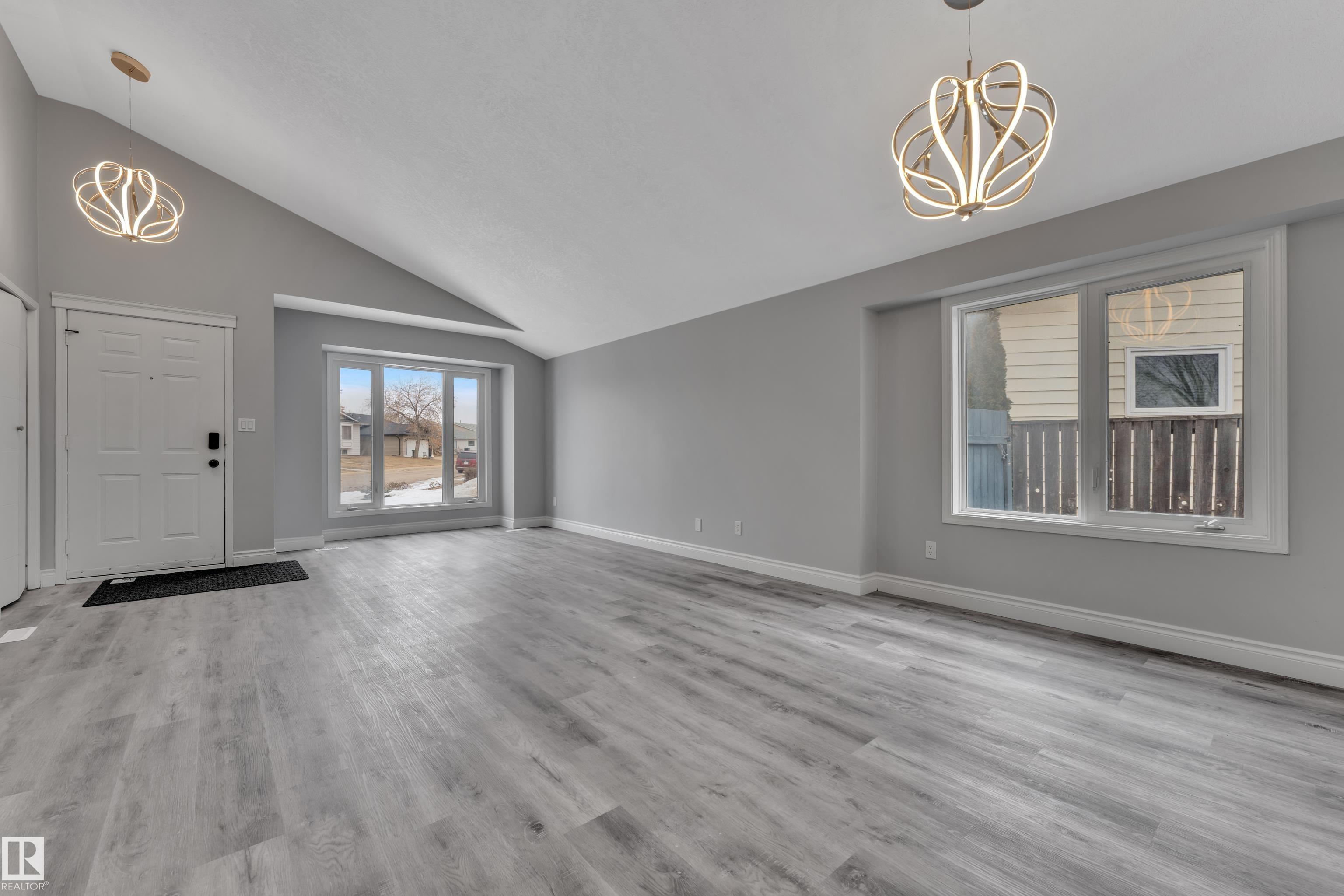 Photo 6 at 3623 24 Avenue NW, Bisset, Edmonton