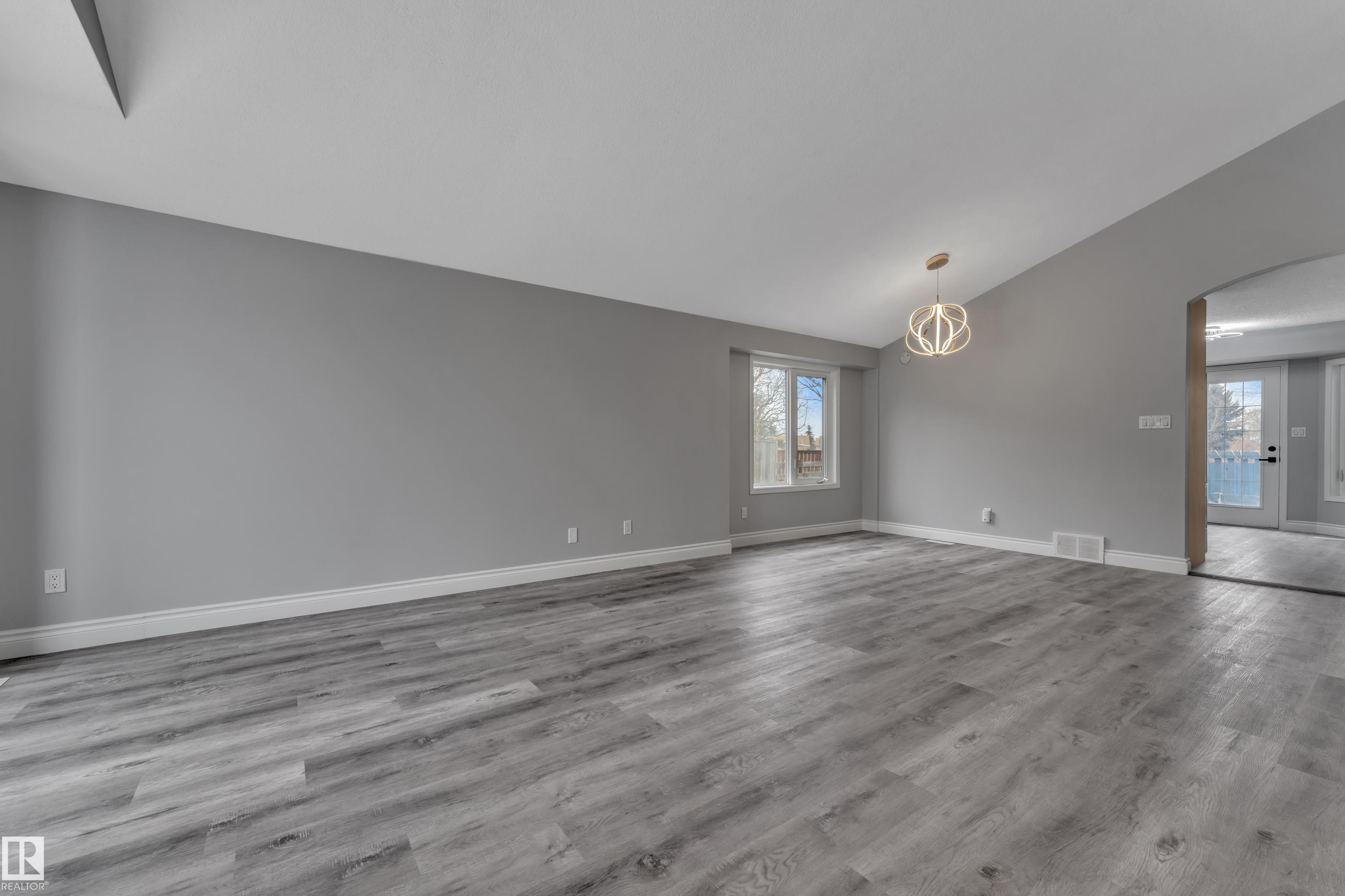 Photo 8 at 3623 24 Avenue NW, Bisset, Edmonton