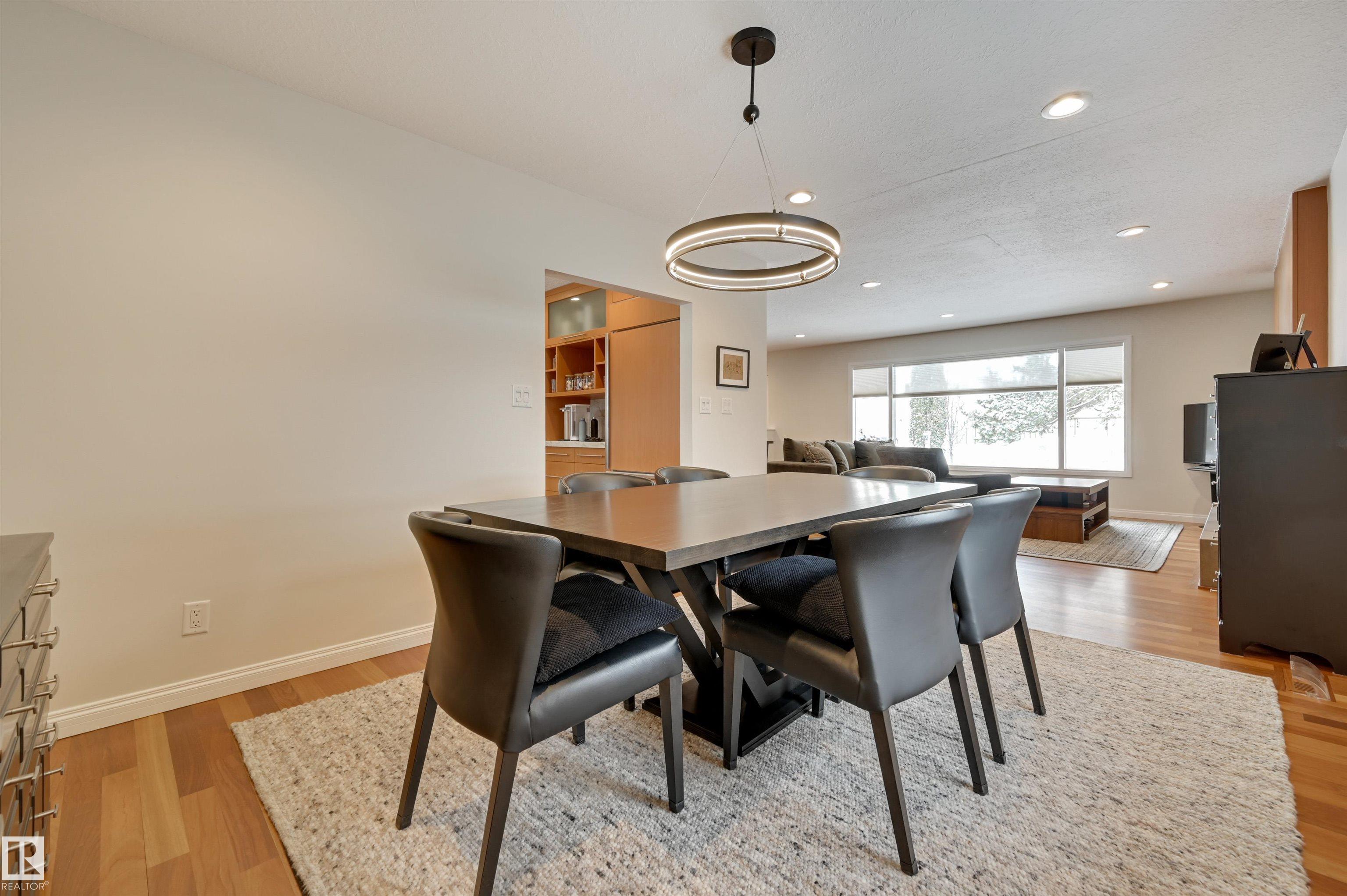 Photo 20 at 37 Valleyview Crescent NW, Parkview, Edmonton