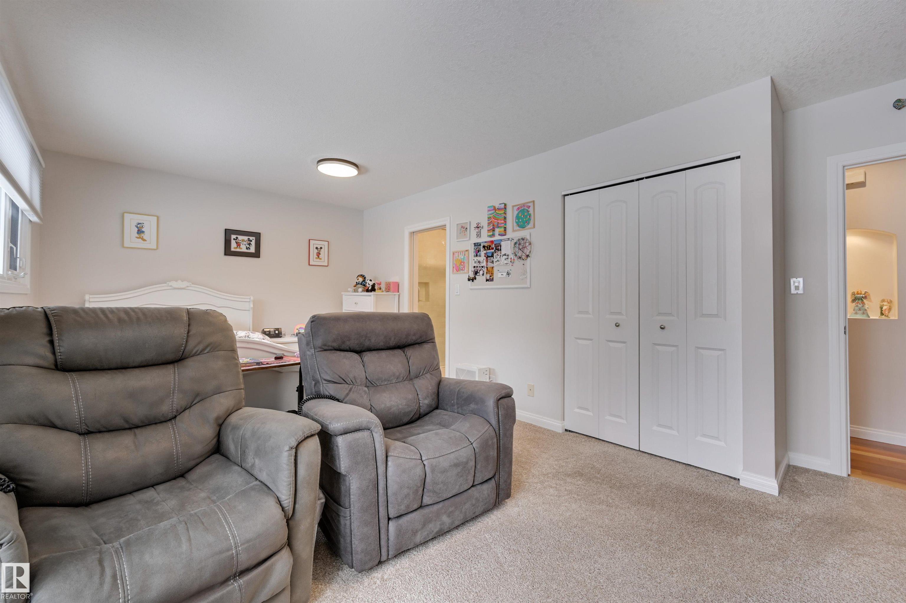 Photo 42 at 37 Valleyview Crescent NW, Parkview, Edmonton