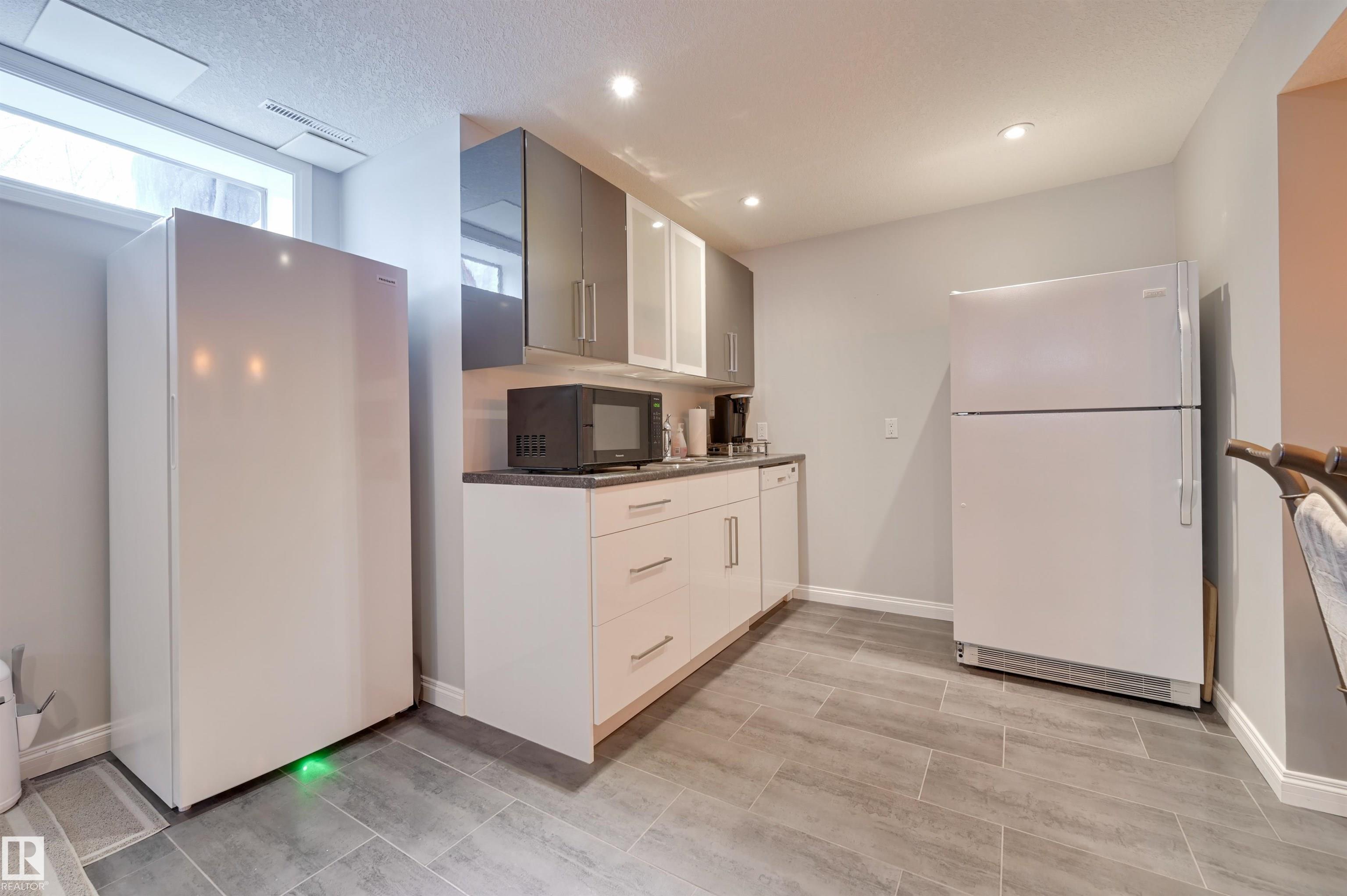 Photo 58 at 37 Valleyview Crescent NW, Parkview, Edmonton