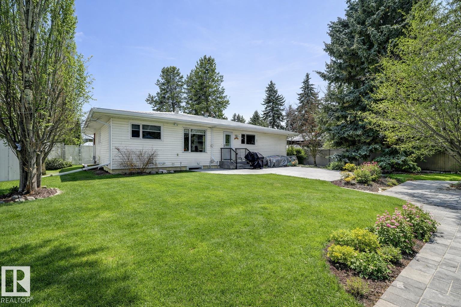 Photo 63 at 37 Valleyview Crescent NW, Parkview, Edmonton