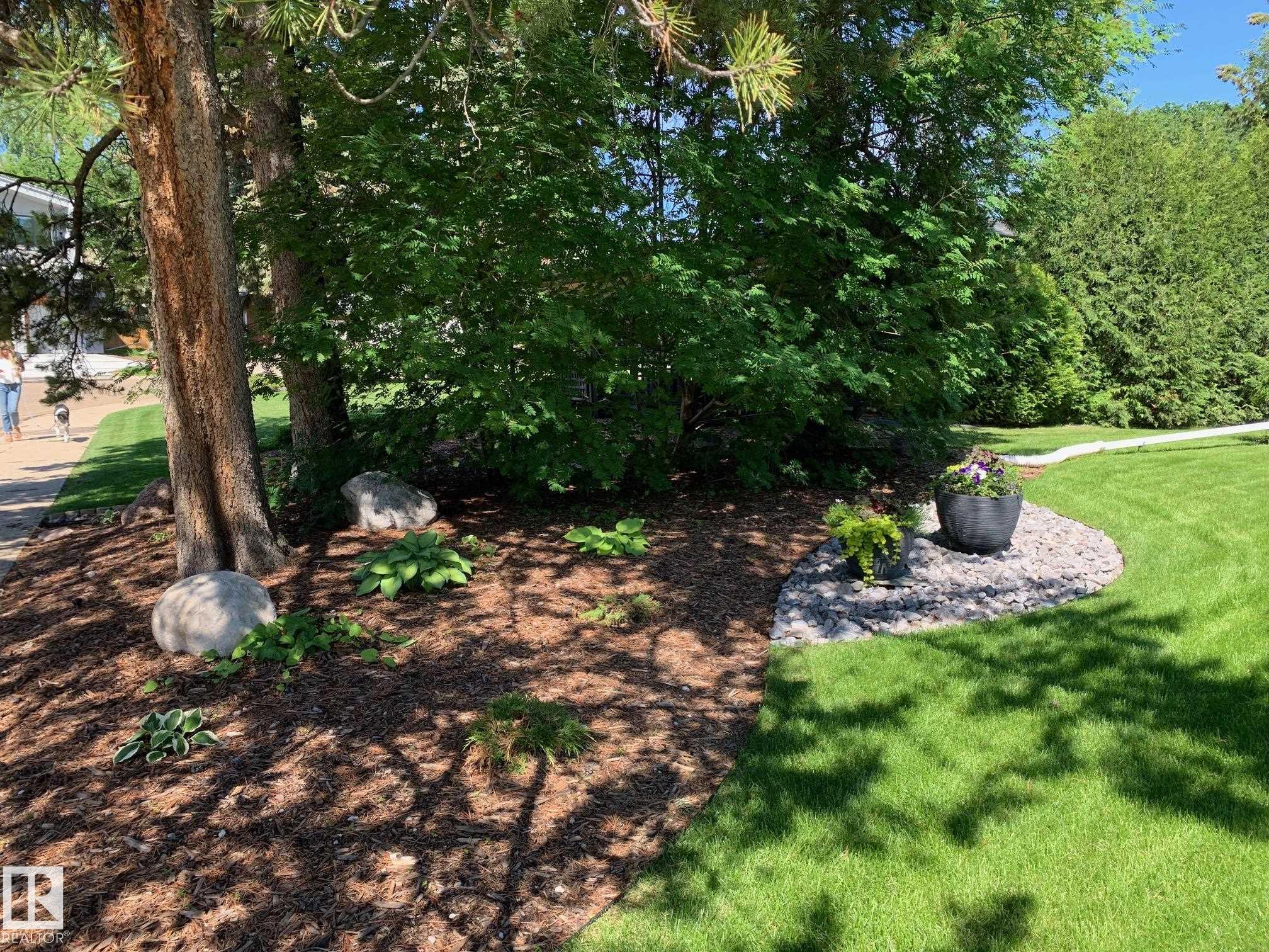 Photo 74 at 37 Valleyview Crescent NW, Parkview, Edmonton