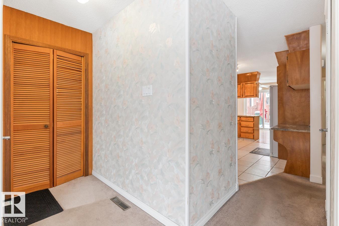 Picture for 5632 140A AV NW