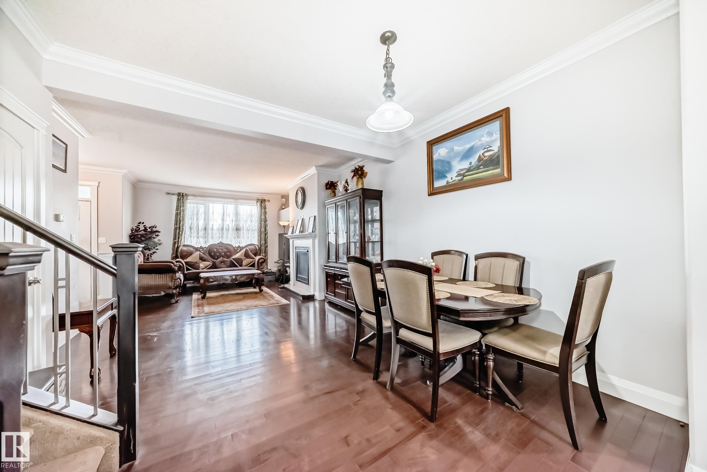 Photo 11 at 2 - 12042 101 Street NW, Westwood, Edmonton