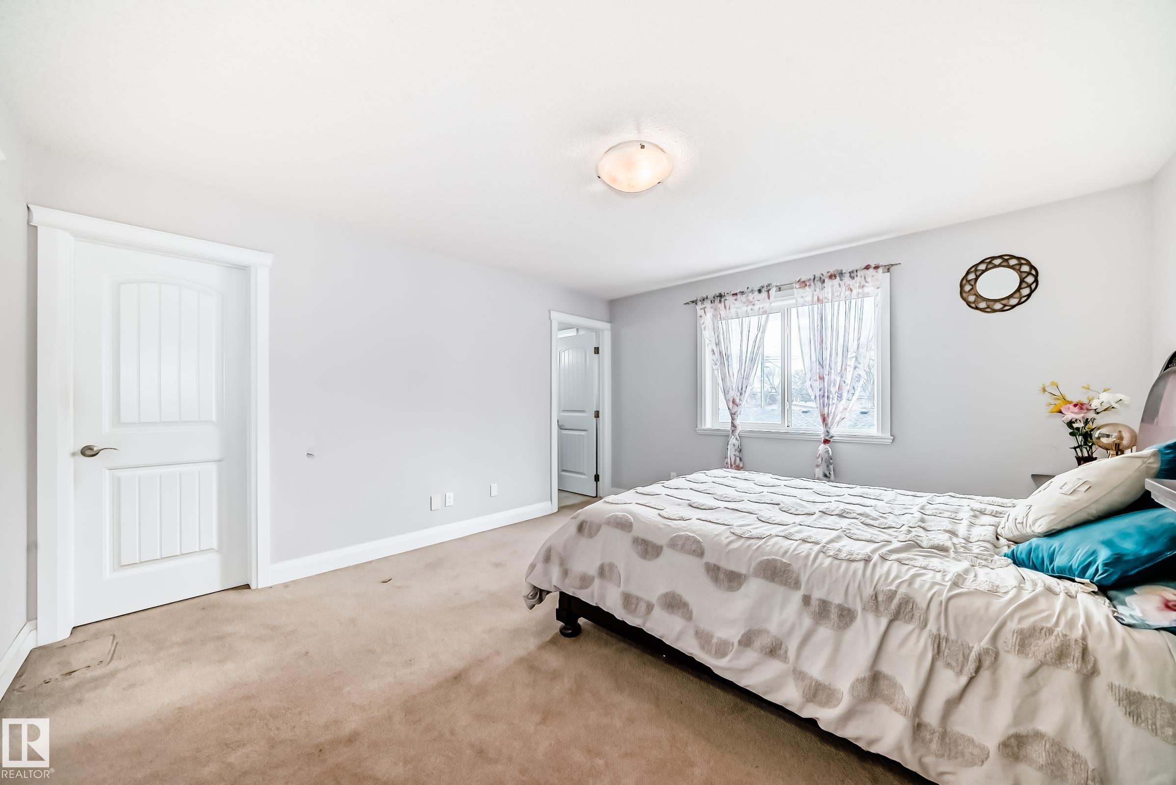 Photo 22 at 2 - 12042 101 Street NW, Westwood, Edmonton