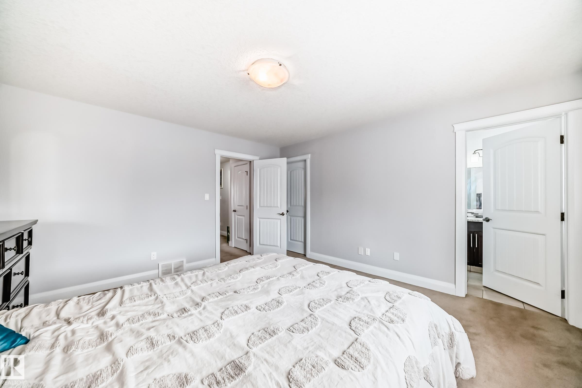 Photo 23 at 2 - 12042 101 Street NW, Westwood, Edmonton