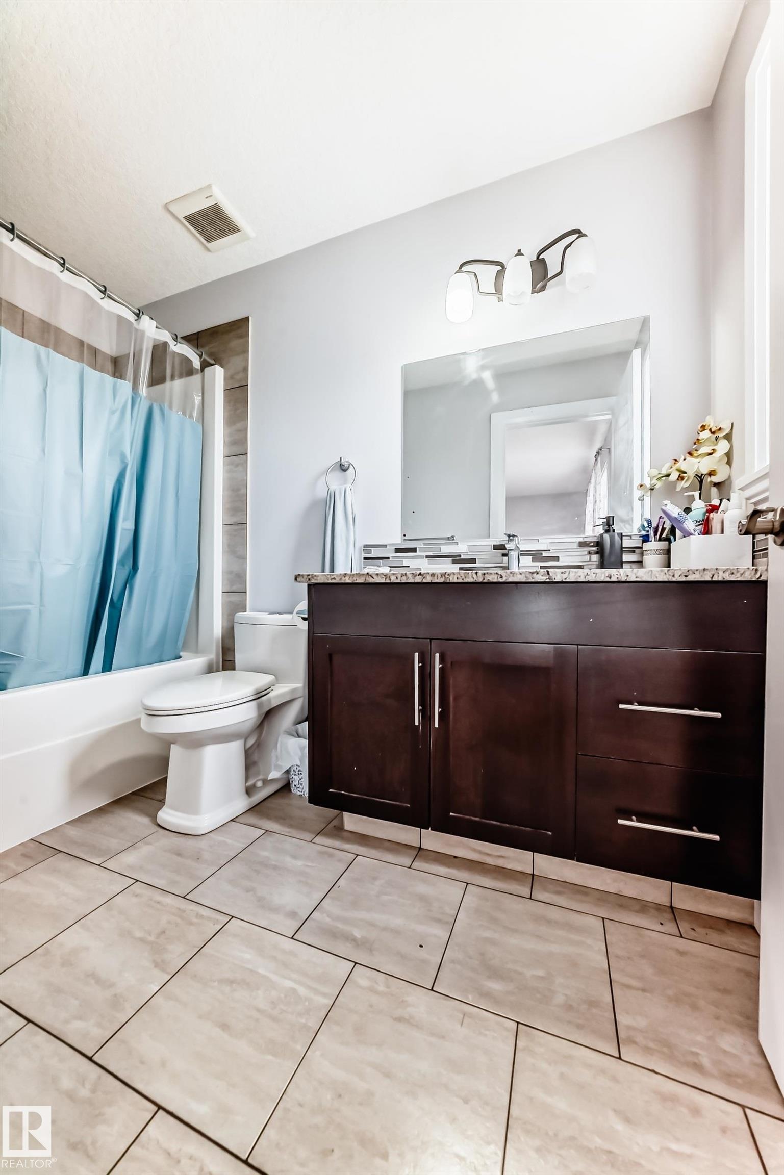 Photo 26 at 2 - 12042 101 Street NW, Westwood, Edmonton