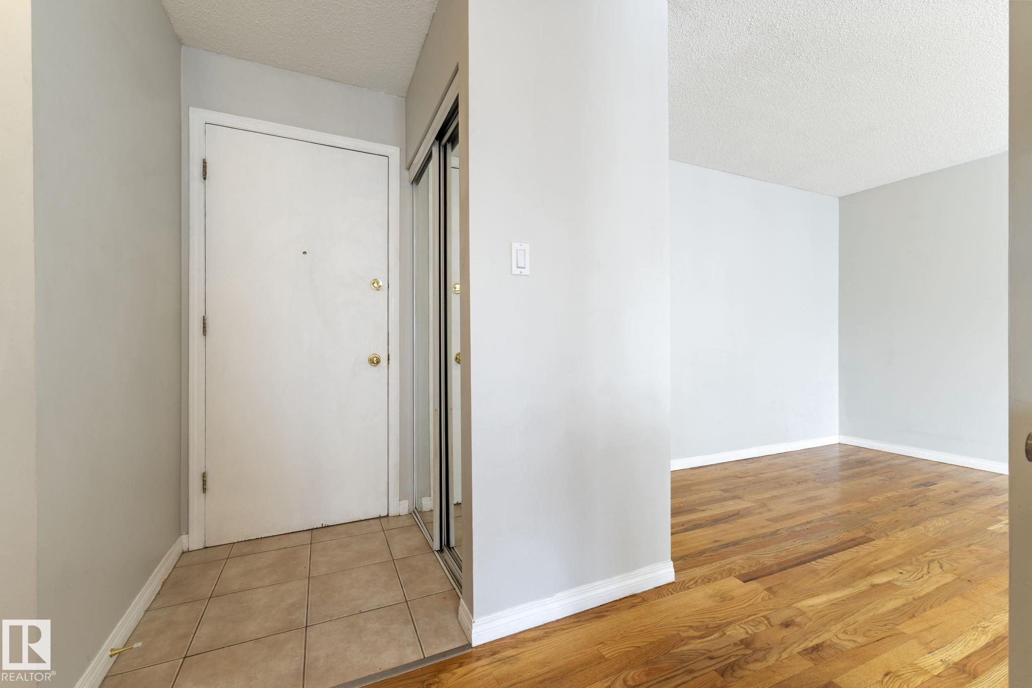 Photo 19 at 308 - 10230 120 Street NW, Wîhkwêntôwin, Edmonton