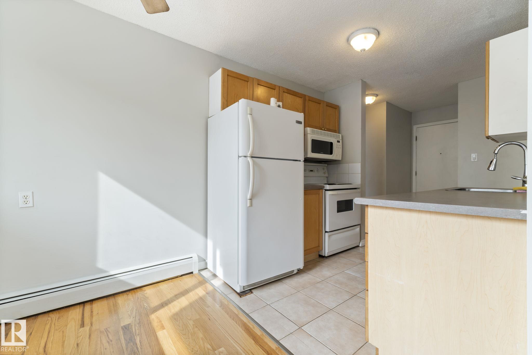 Photo 22 at 308 - 10230 120 Street NW, Wîhkwêntôwin, Edmonton