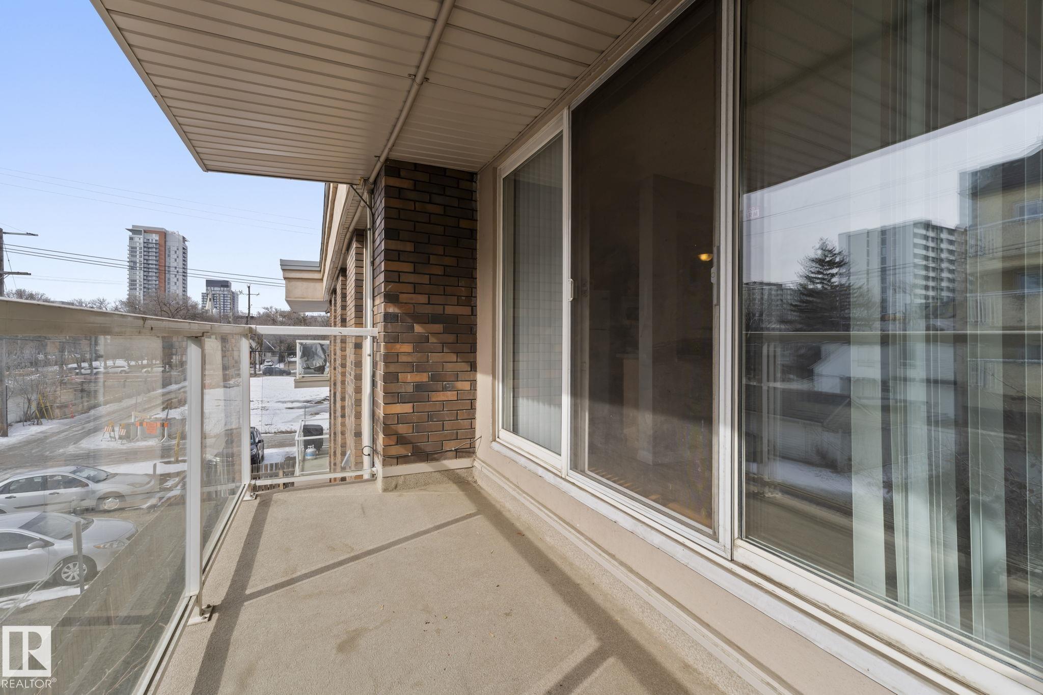 Photo 42 at 308 - 10230 120 Street NW, Wîhkwêntôwin, Edmonton