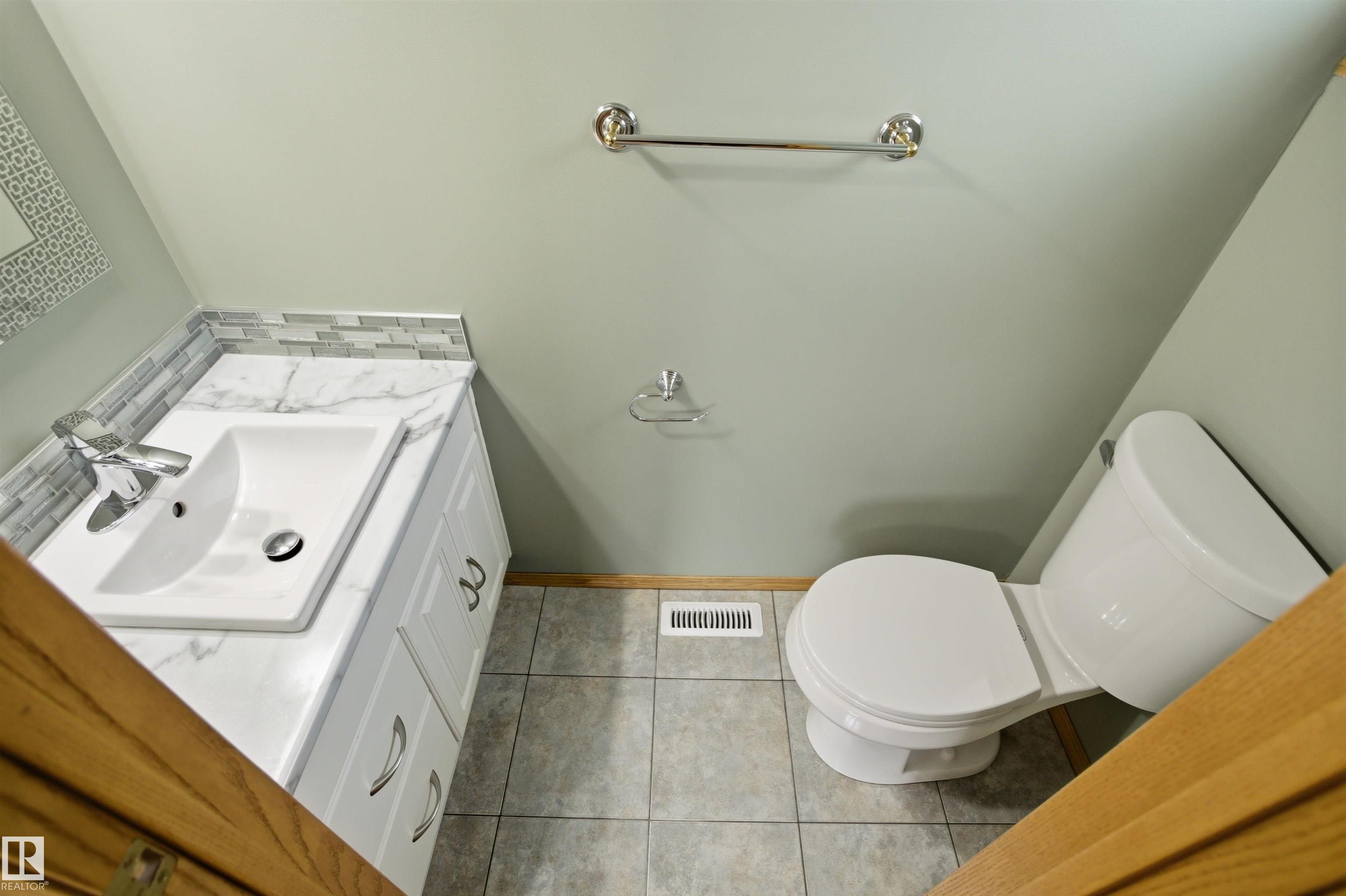 Photo 23 at 24 Penguin Crescent, Brentwood, Sherwood Park