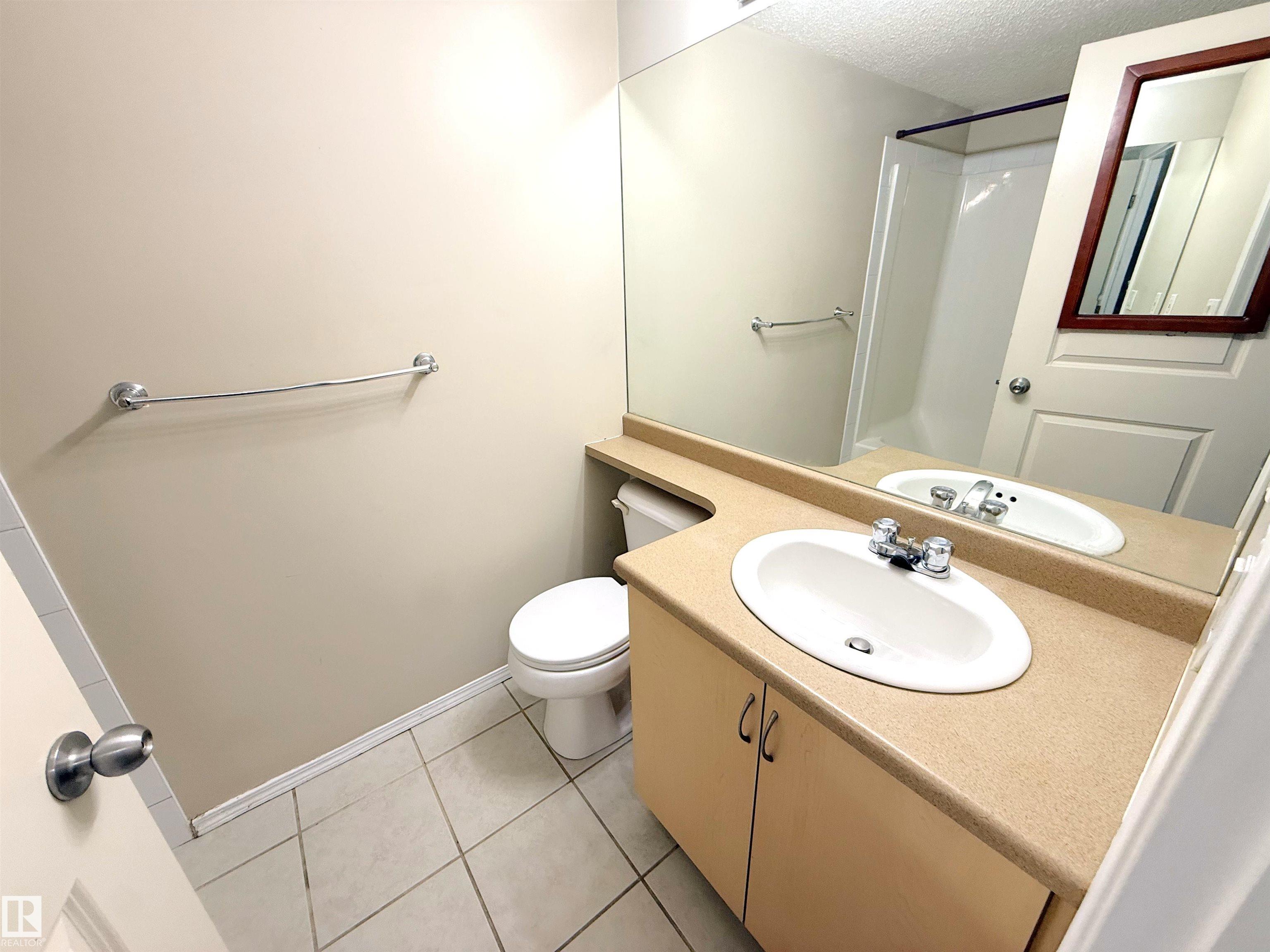 Photo 33 at 104 - 17003 67 Avenue NW, Callingwood South, Edmonton