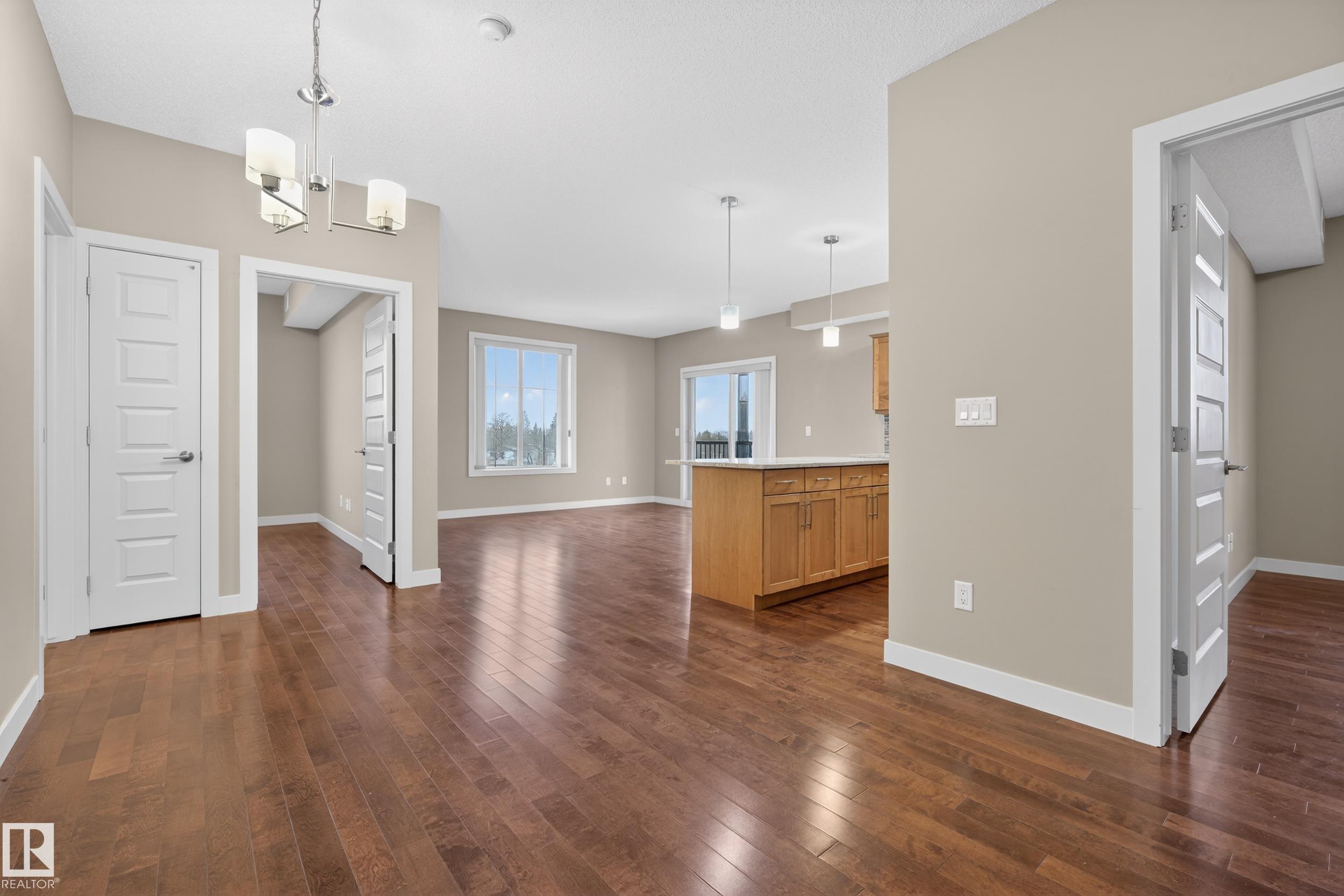 Photo 11 at 408 - 10530 56 Avenue NW, Pleasantview, Edmonton