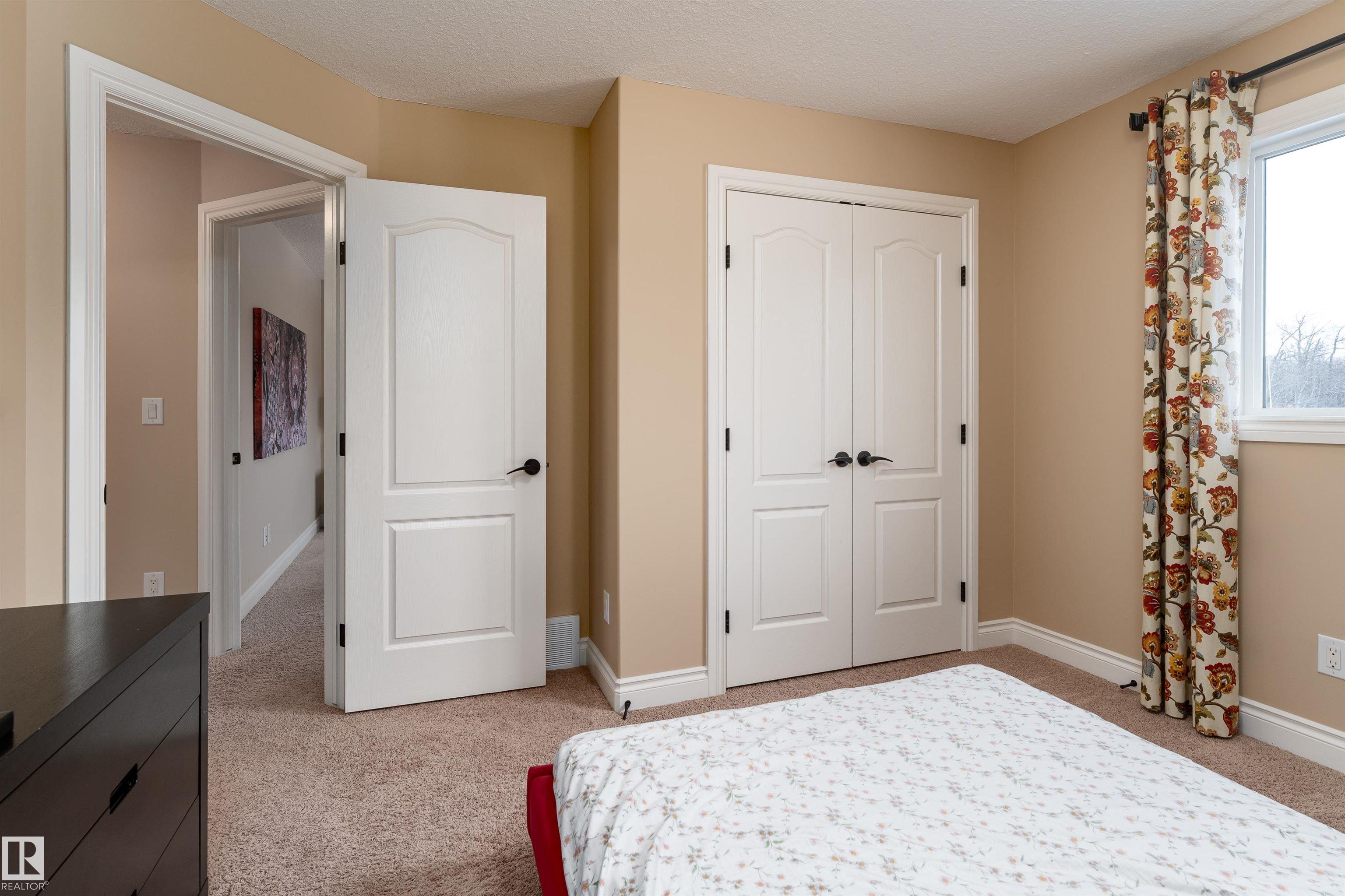 Photo 34 at 729 37a Avenue NW, Maple Crest, Edmonton